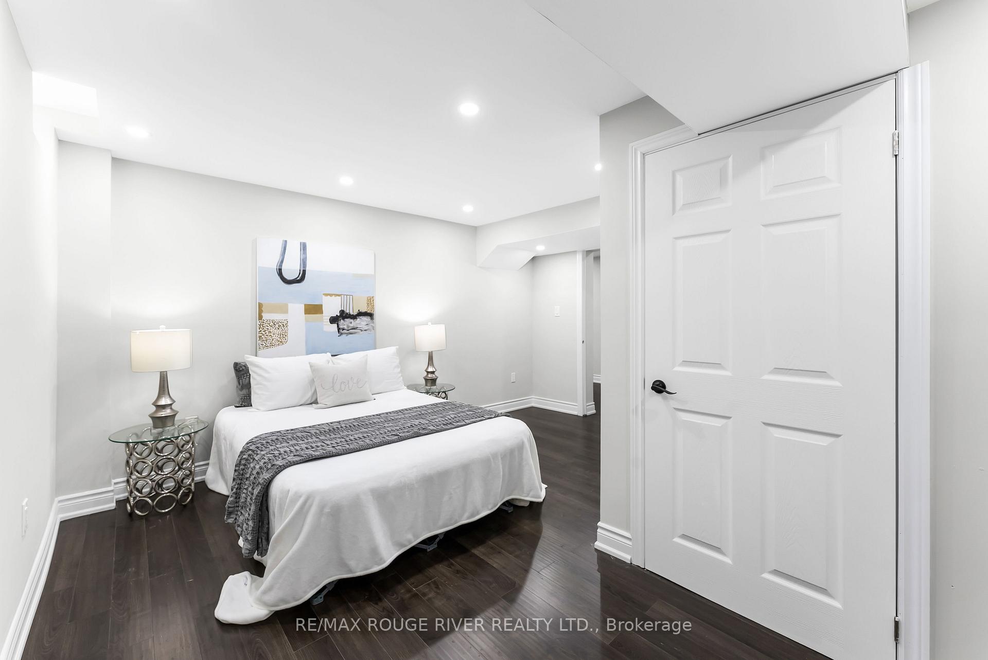 Photo 31 of 1137 Enchanted Crescent, Pickering, Rural Pickering — HOMEH