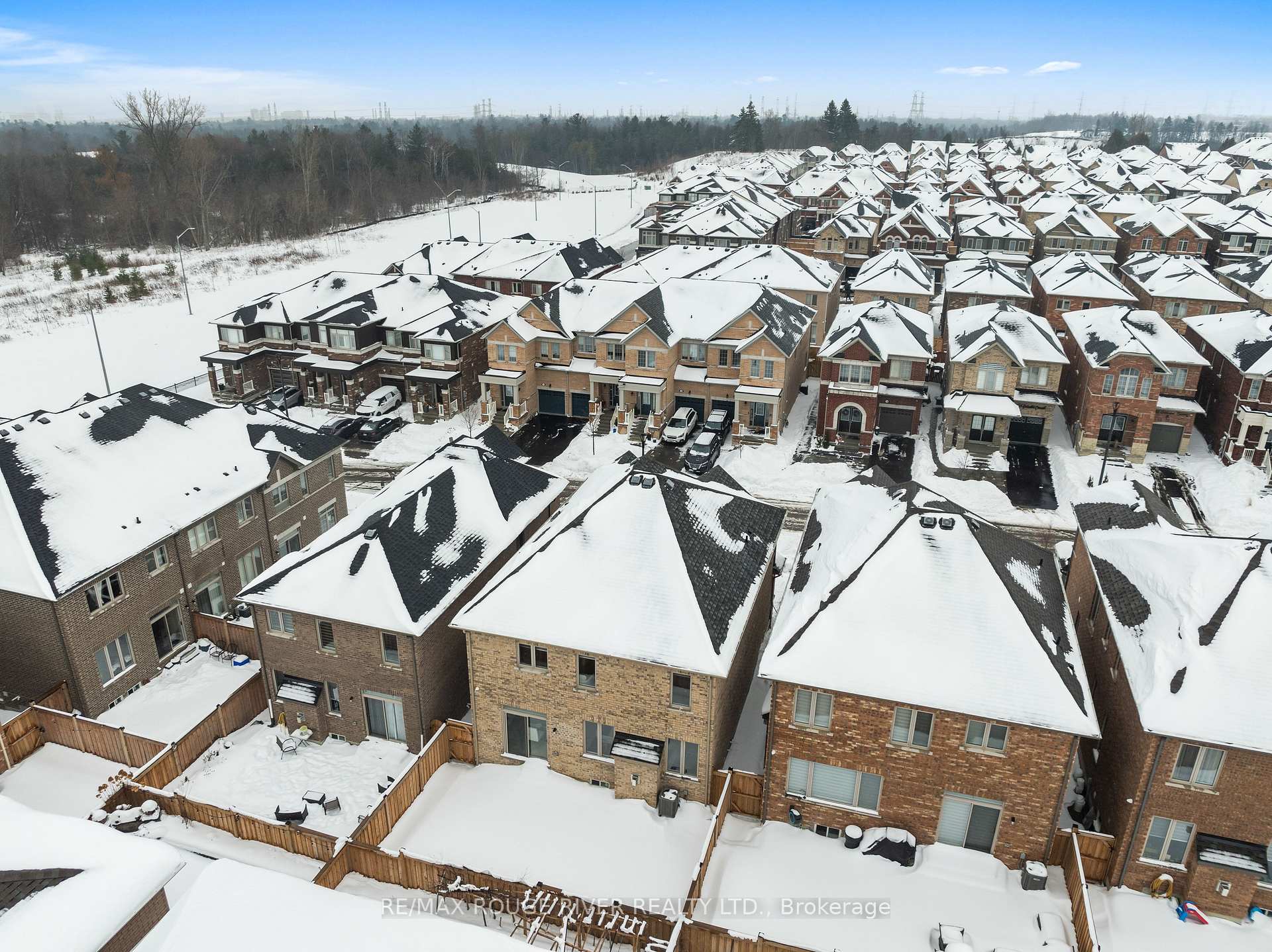 Photo 44 of 1137 Enchanted Crescent, Pickering, Rural Pickering — HOMEH