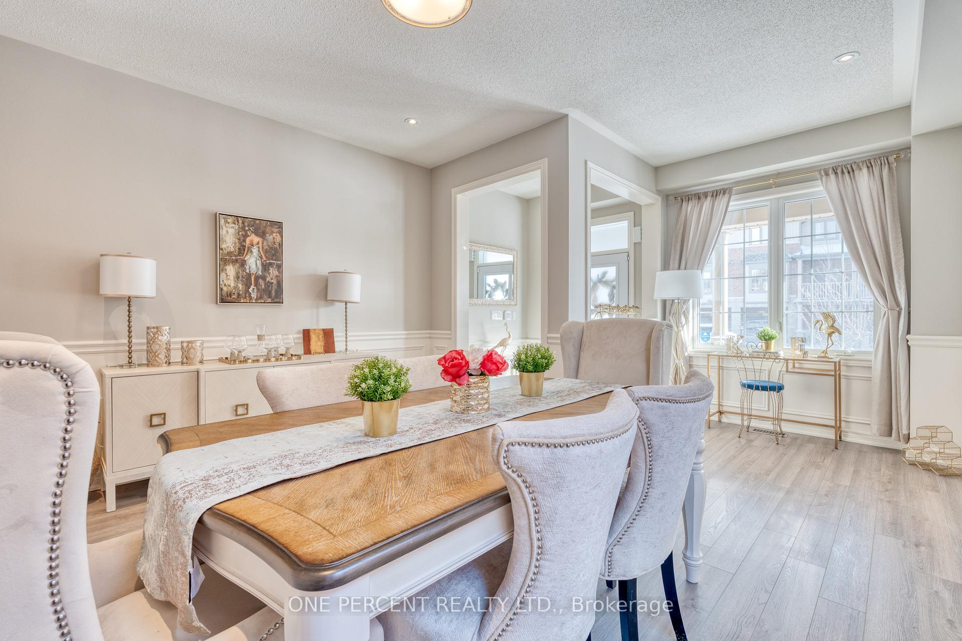 Photo 6 of 311 Humphrey Street, Hamilton, Waterdown — HOMEH