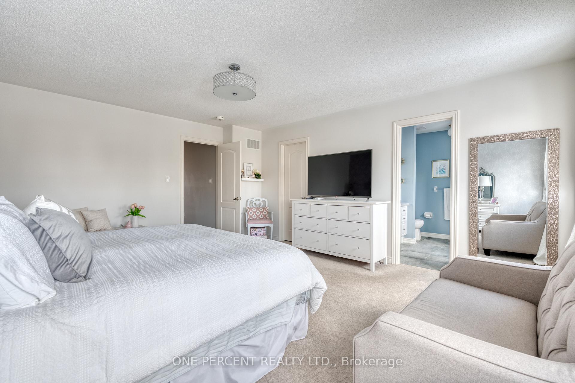 Photo 21 of 311 Humphrey Street, Hamilton, Waterdown — HOMEH
