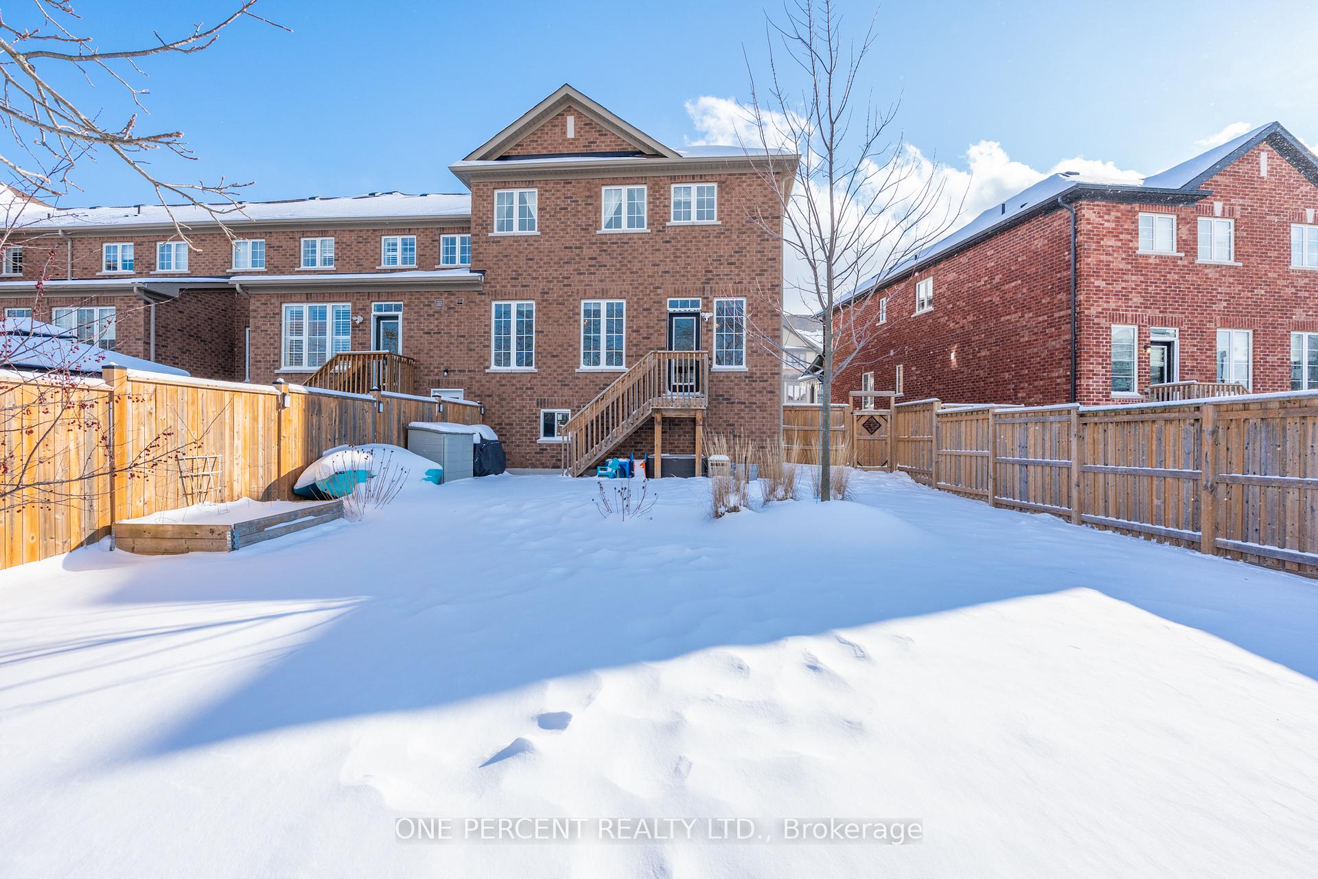 Photo 32 of 311 Humphrey Street, Hamilton, Waterdown — HOMEH