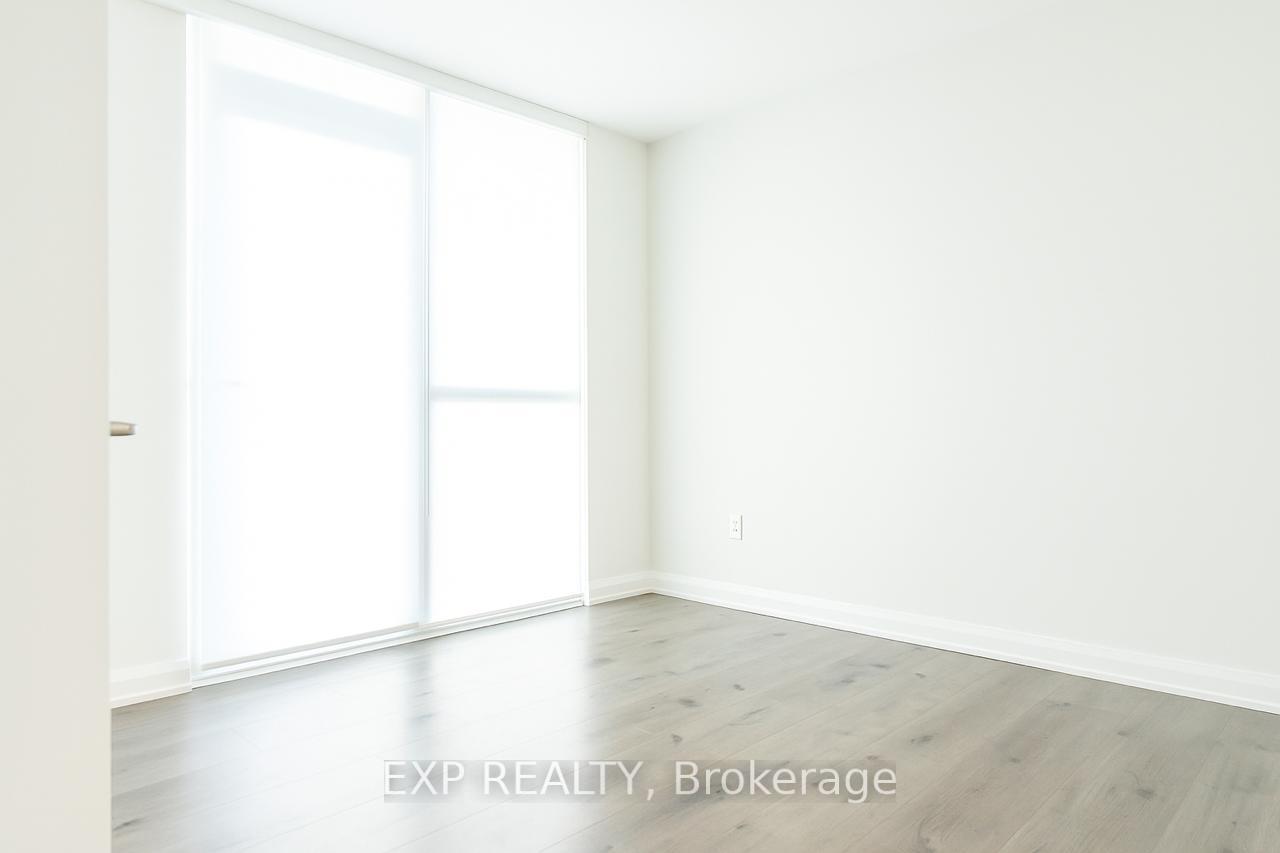 Photo 8 of Unit 1108b, 60 Charles Street W, Kitchener — HOMEH