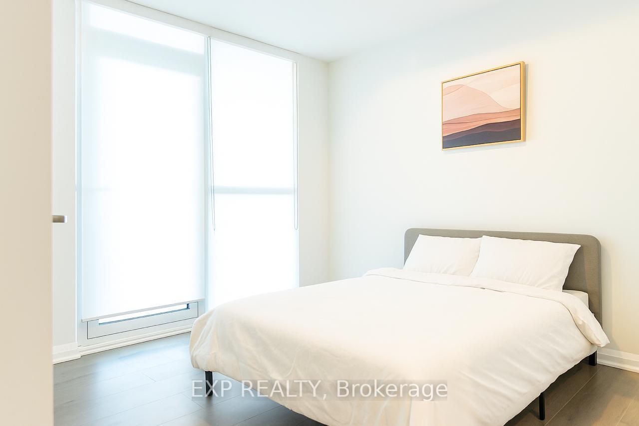 Photo 17 of Unit 1108b, 60 Charles Street W, Kitchener — HOMEH