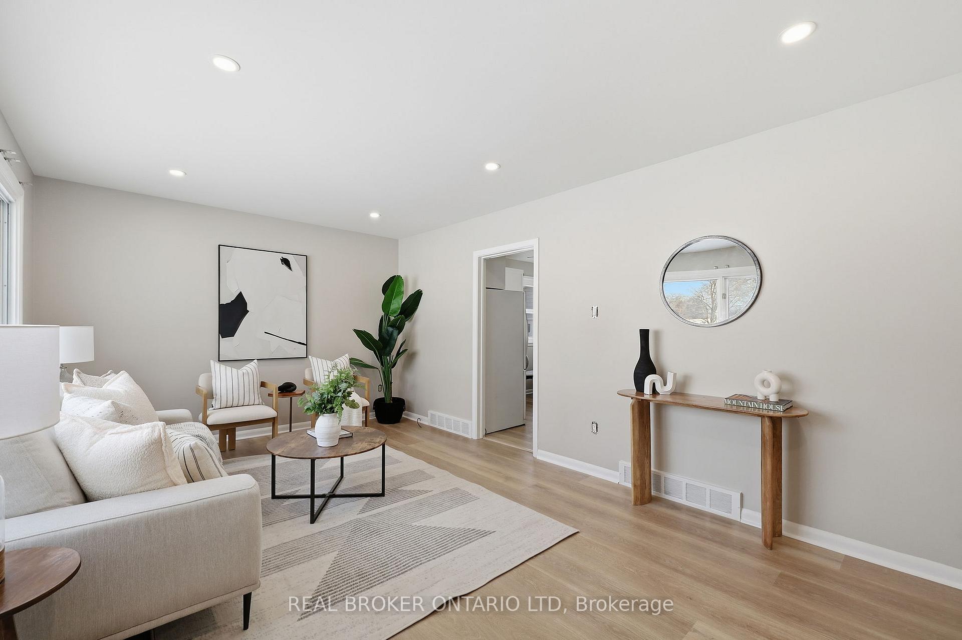 Photo 7 of 205 Holgate Road, London, East I — HOMEH