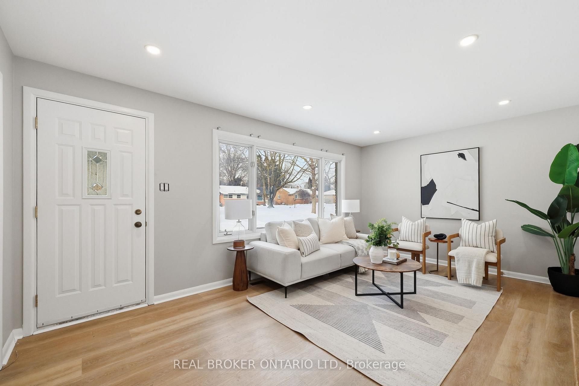 Photo 8 of 205 Holgate Road, London, East I — HOMEH