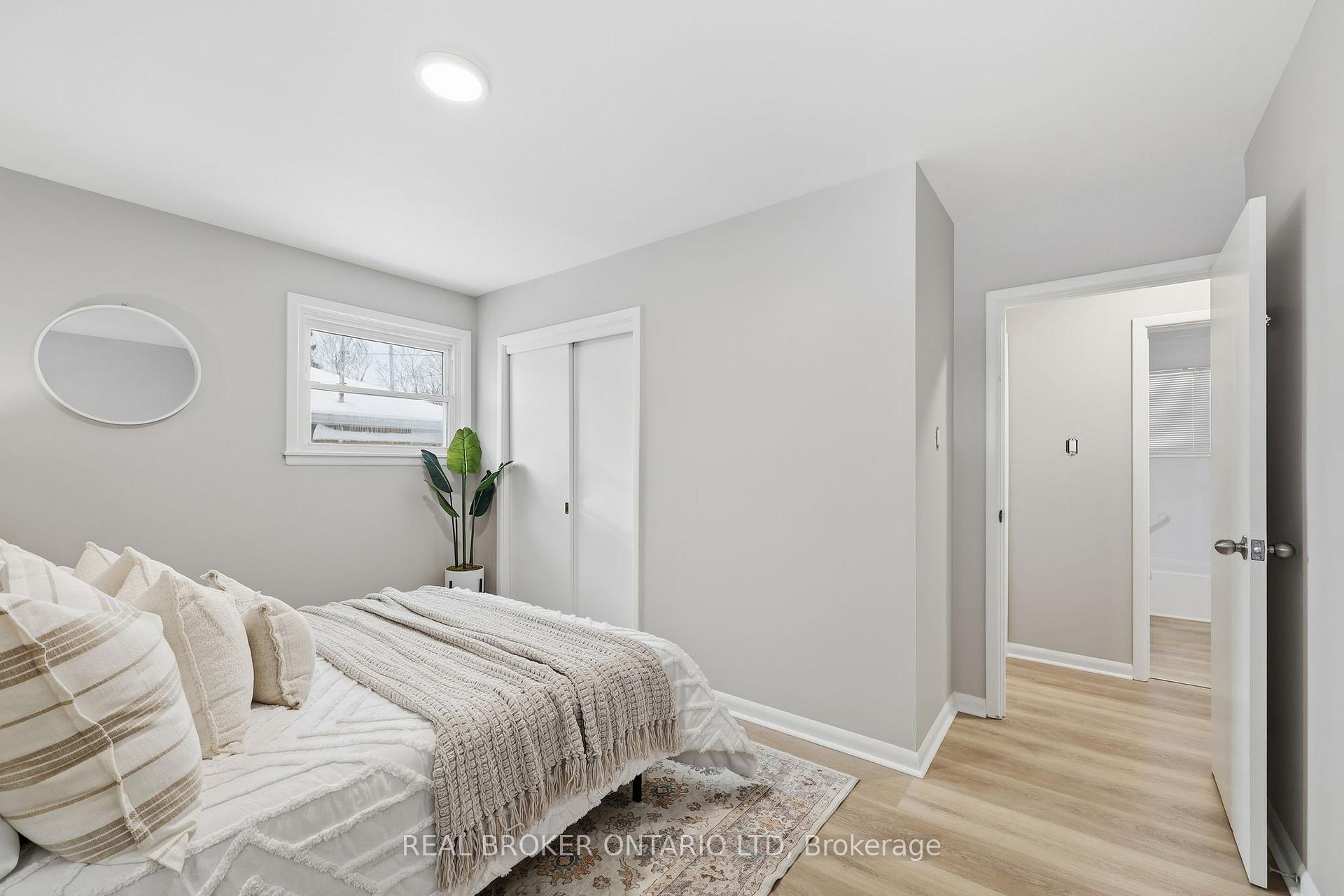 Photo 18 of 205 Holgate Road, London, East I — HOMEH
