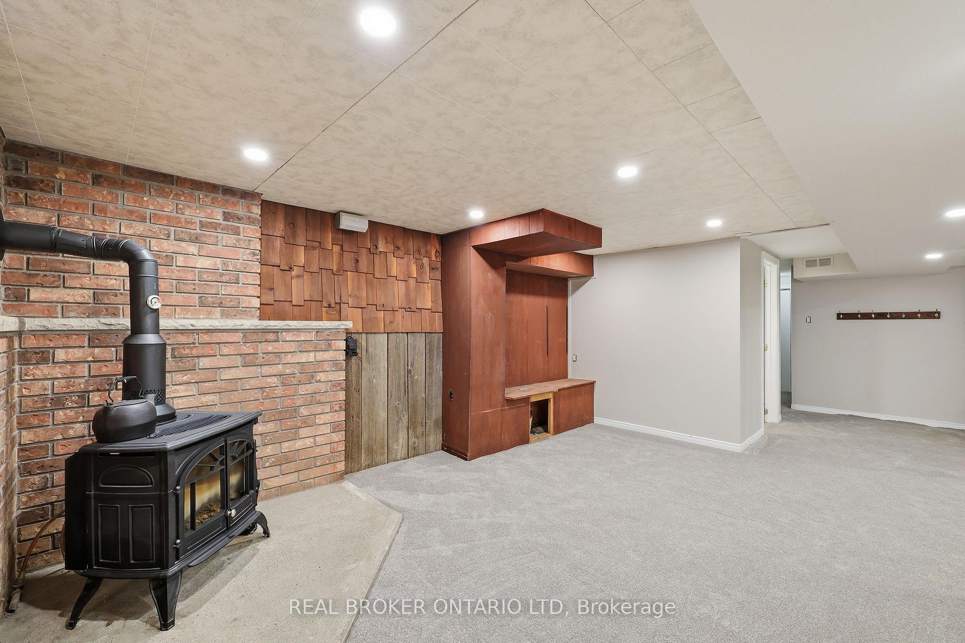 Photo 31 of 205 Holgate Road, London, East I — HOMEH
