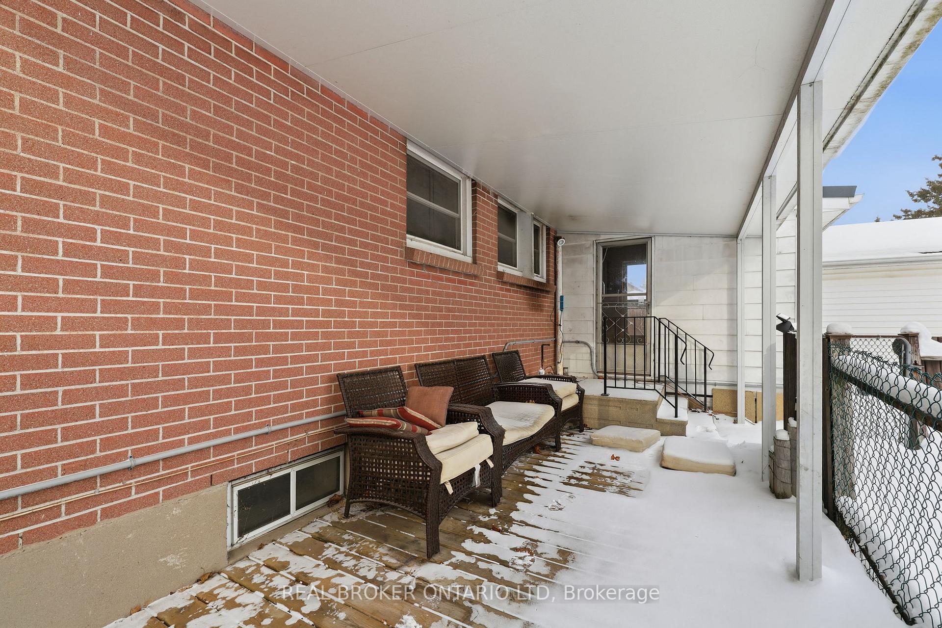 Photo 37 of 205 Holgate Road, London, East I — HOMEH