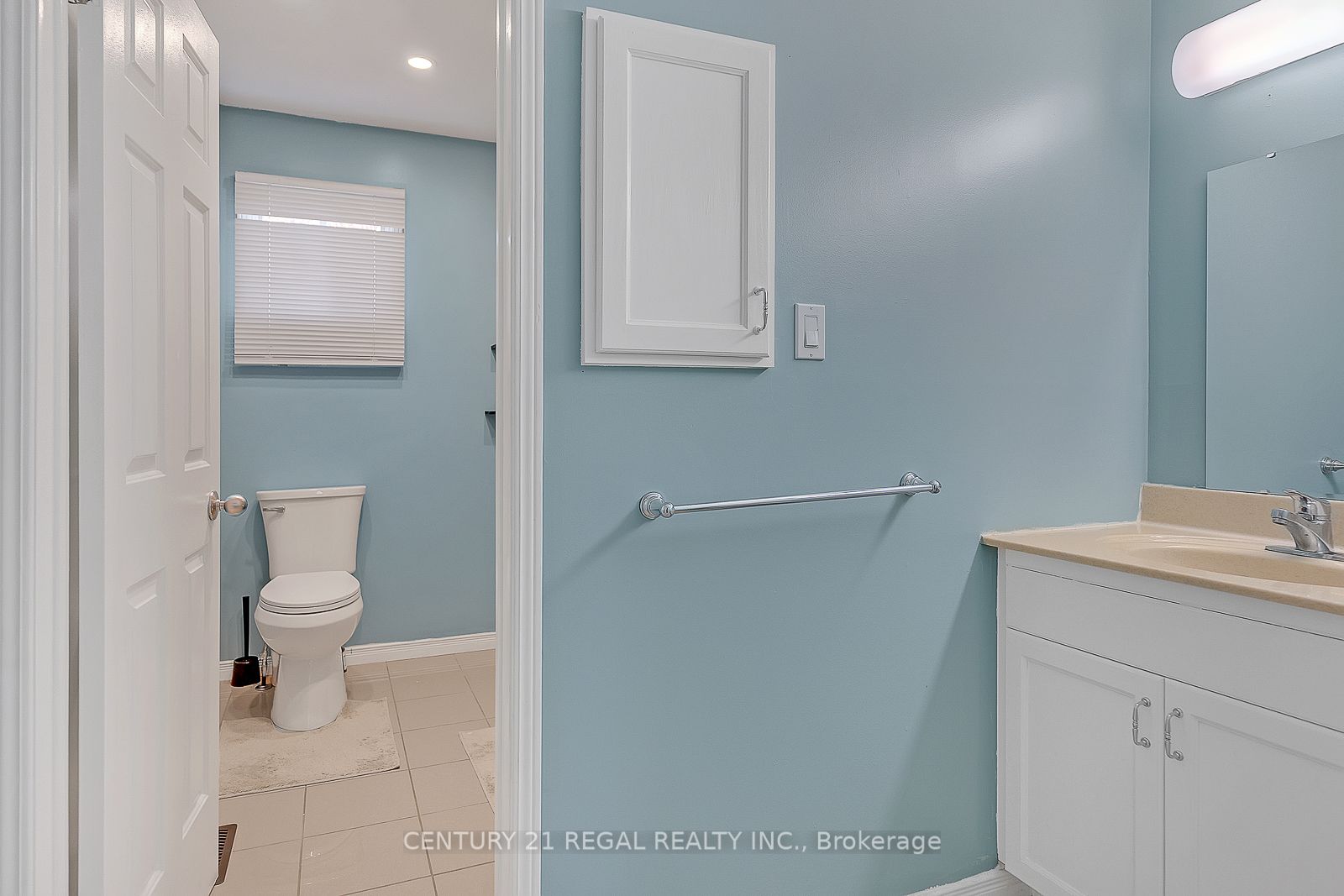 Photo 41 of 28 Upland Drive, Whitby, Blue Grass Meadows — HOMEH