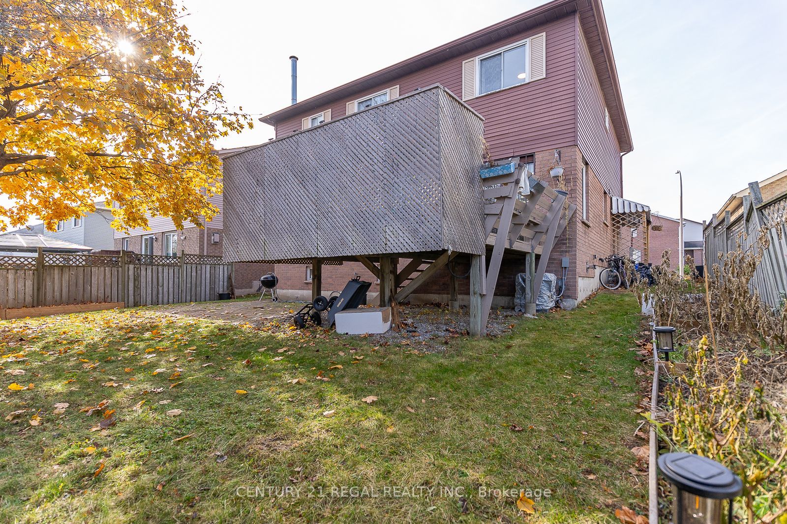 Photo 46 of 28 Upland Drive, Whitby, Blue Grass Meadows — HOMEH