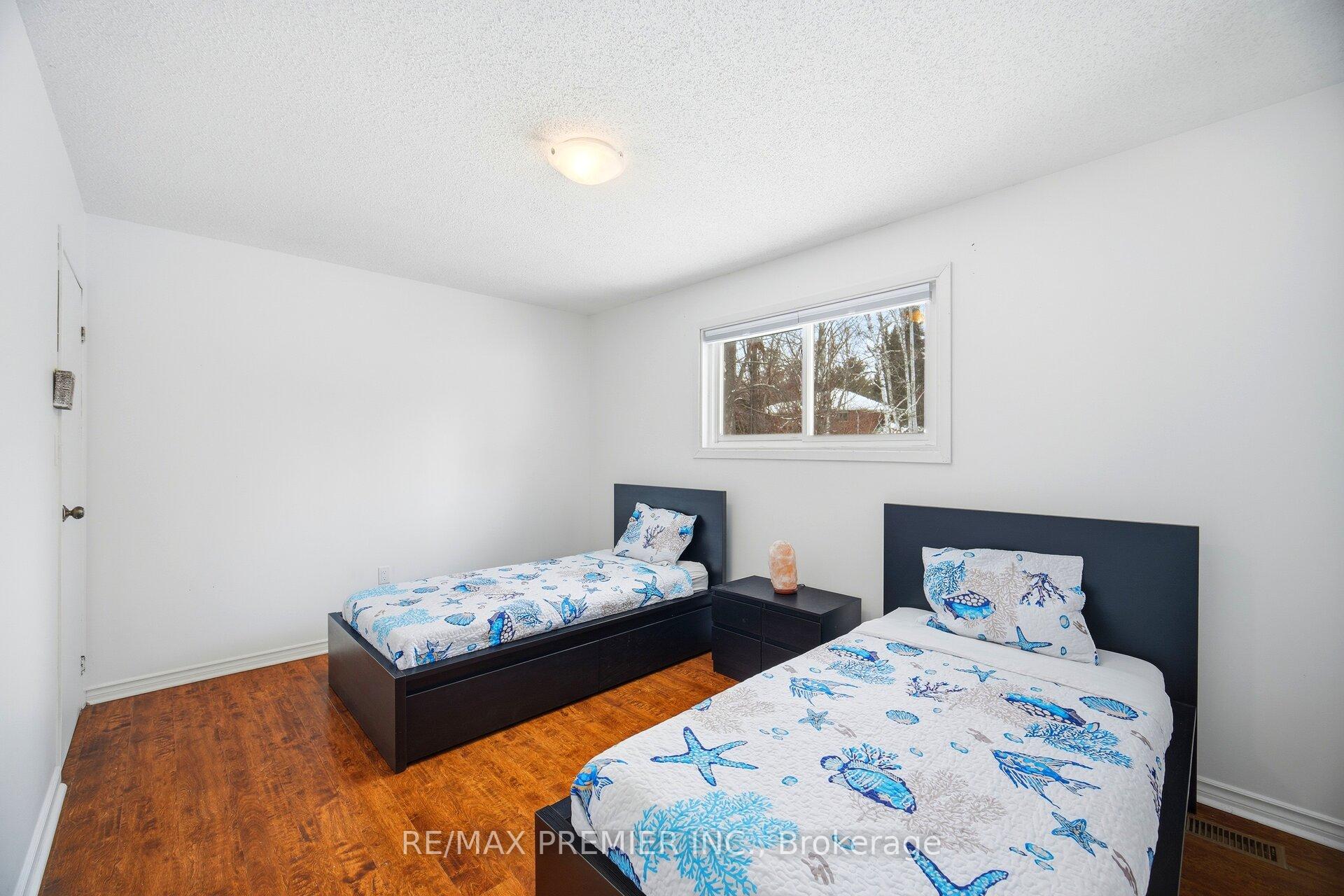 Photo 20 of 752 Pinegrove Avenue, Innisfil, Rural Innisfil — HOMEH