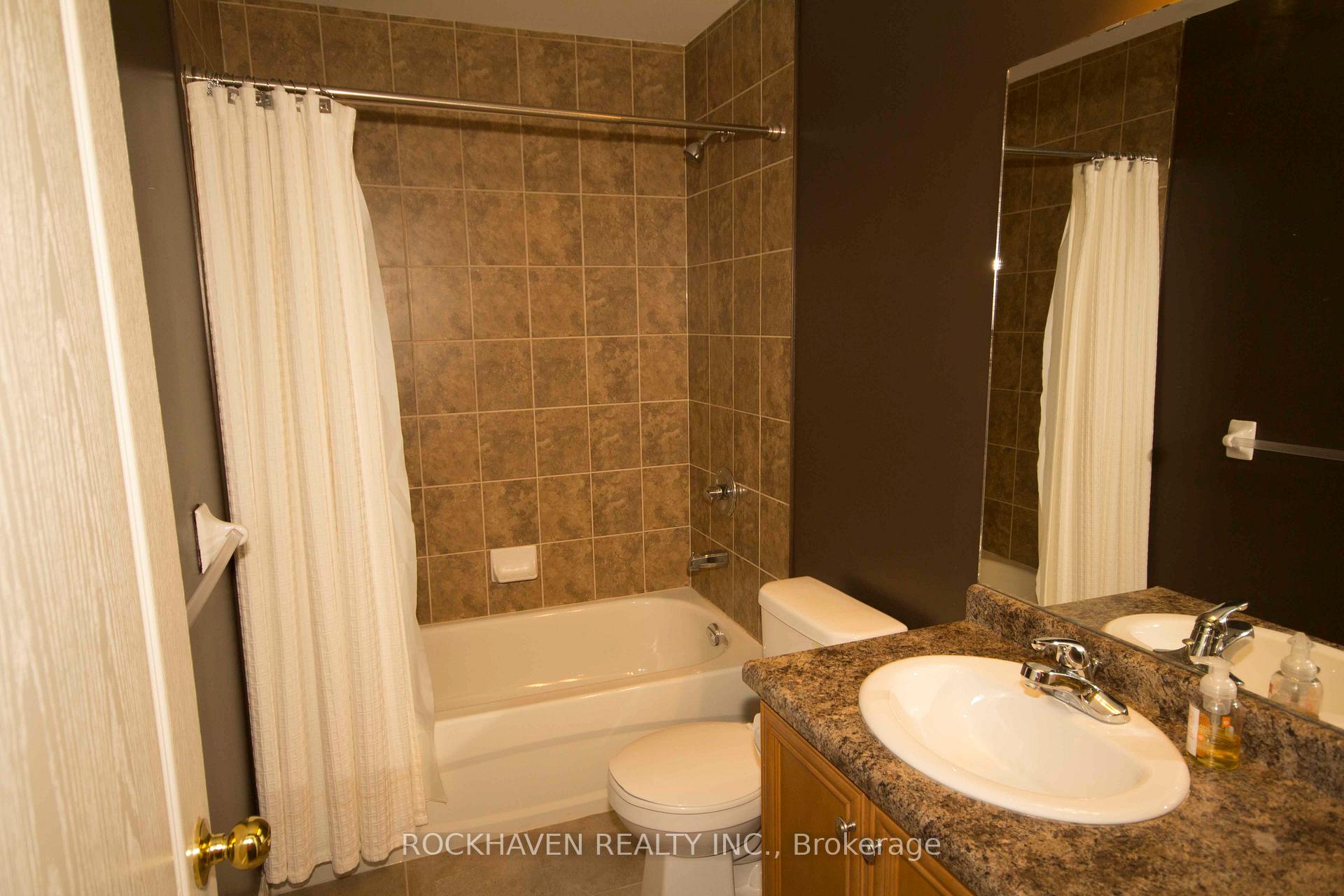 Photo 9 of 108 Marina Point Crescent, Hamilton, Winona Park — HOMEH