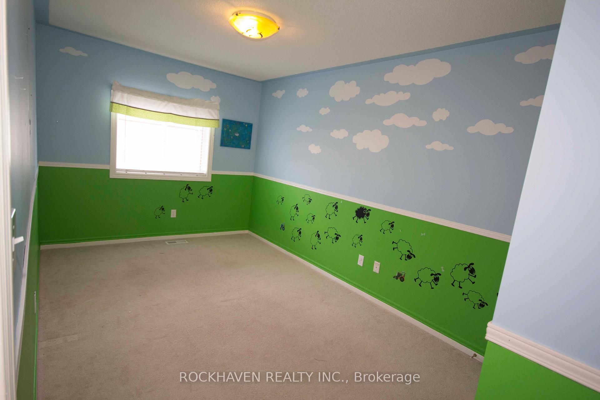 Photo 10 of 108 Marina Point Crescent, Hamilton, Winona Park — HOMEH