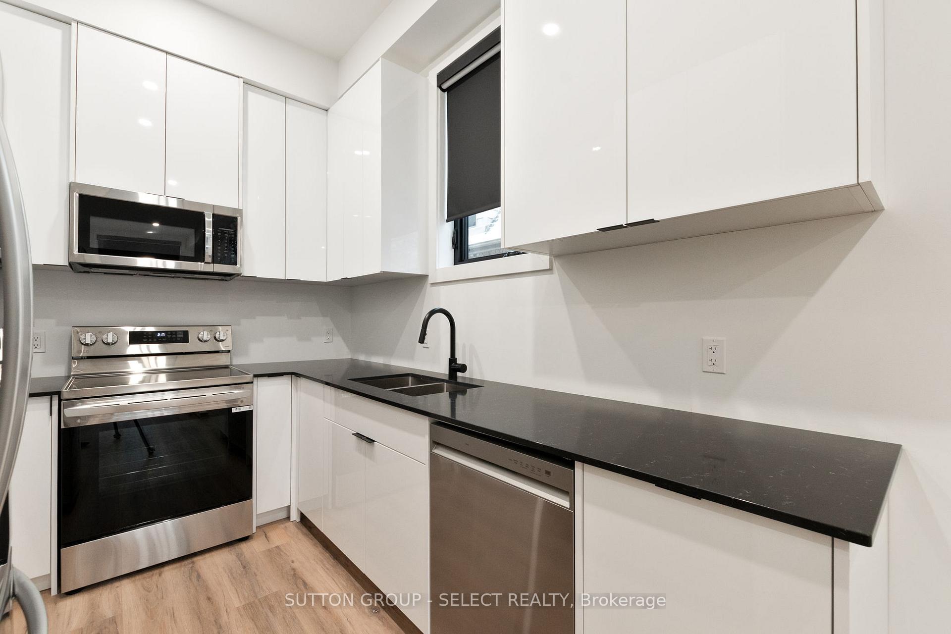 Photo 9 of 822 Maitland Street, London, East B — HOMEH