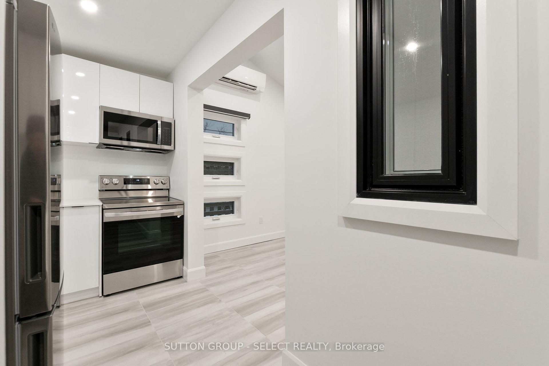 Photo 36 of 822 Maitland Street, London, East B — HOMEH