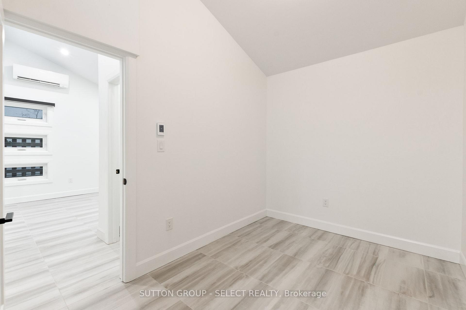 Photo 43 of 822 Maitland Street, London, East B — HOMEH