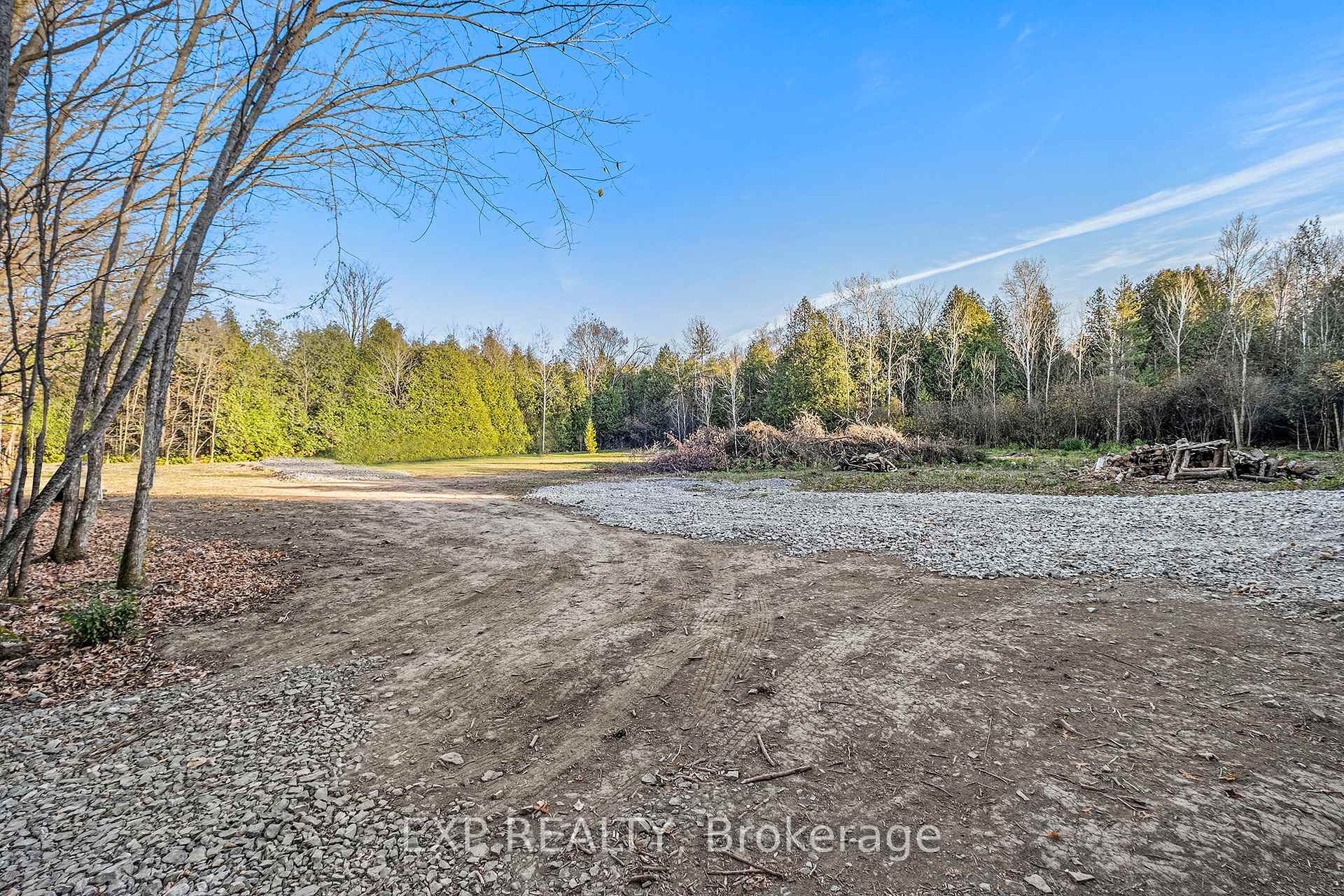 Photo 6 of 8014 Parkway Road, Ottawa, Osgoode Twp North of Reg Rd 6 — HOMEH