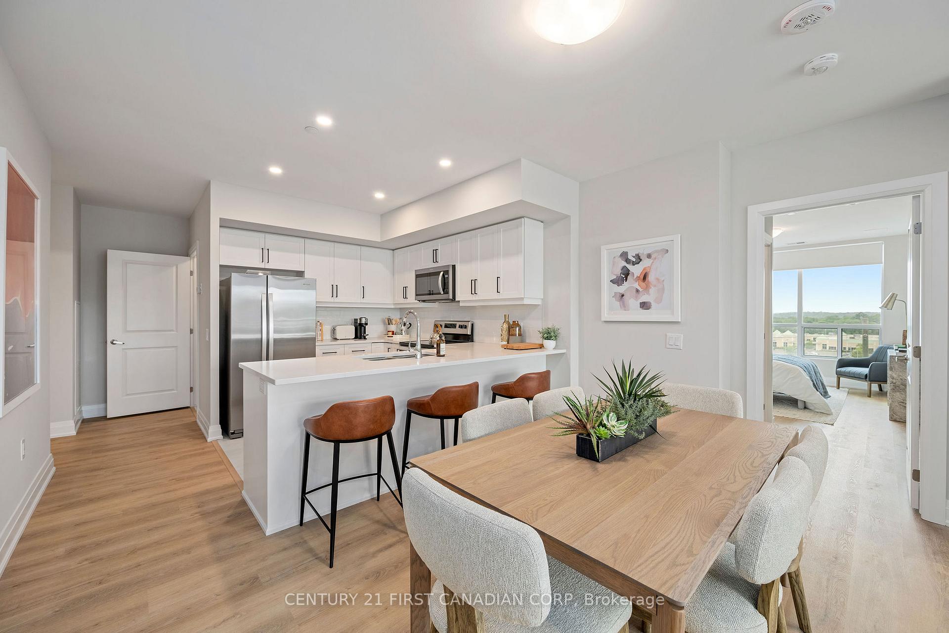 Photo 6 of Unit 1303, 4286 King Street, Kitchener — HOMEH
