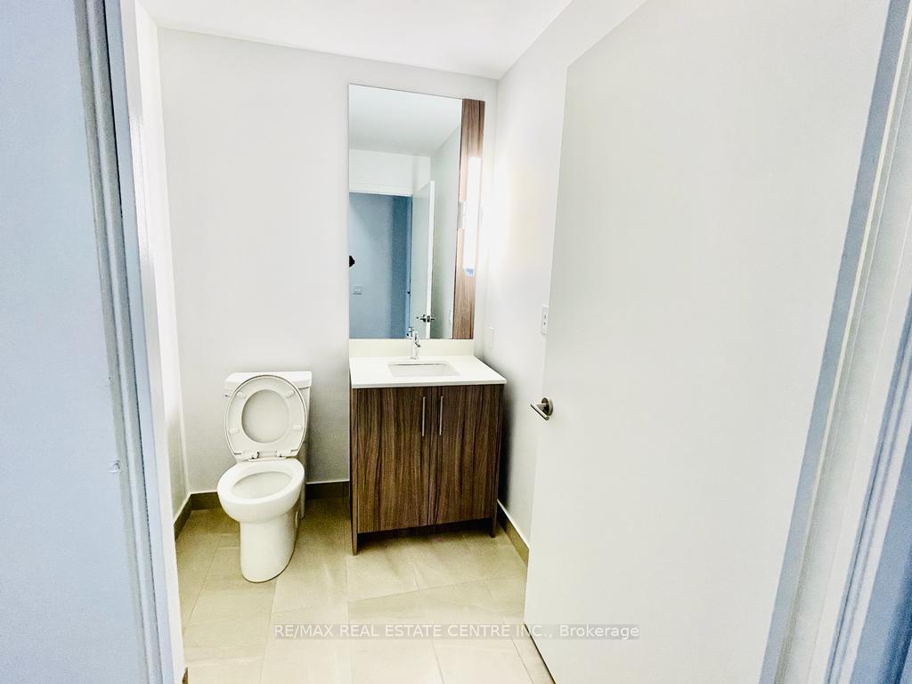 Photo 5 of Unit 404, 225 Veterans Drive, Brampton, Northwest Brampton — HOMEH