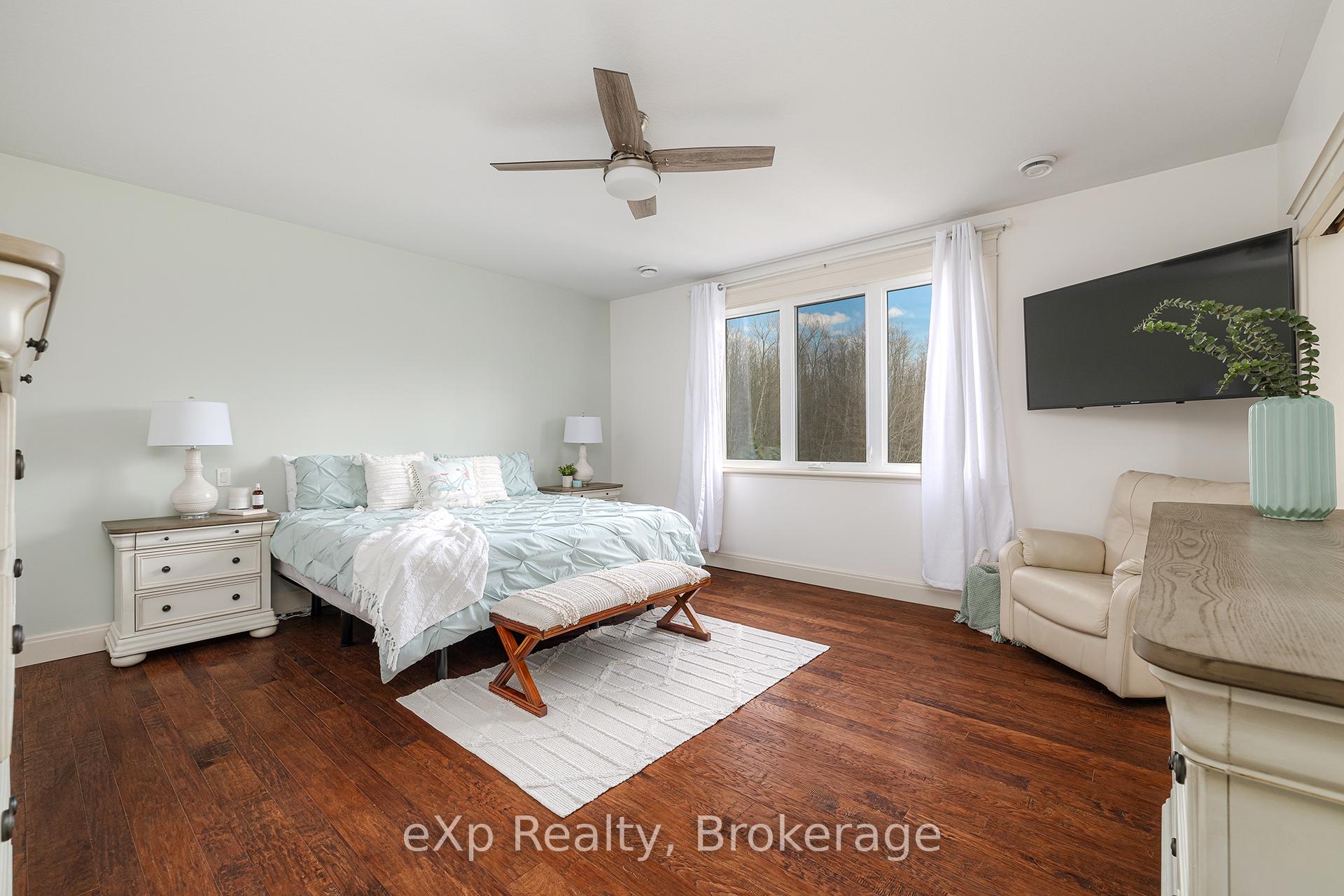 Photo 20 of 880 Wood Drive, North Perth, Listowel — HOMEH