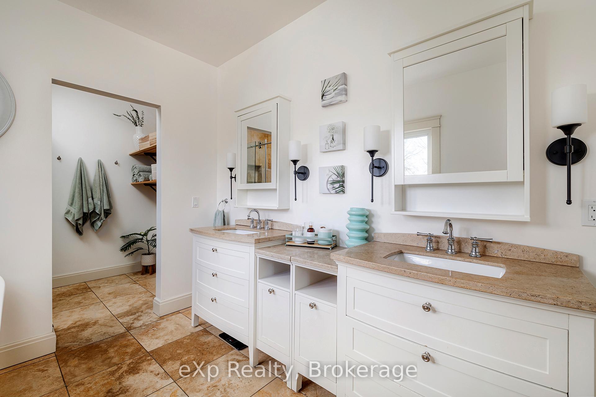 Photo 23 of 880 Wood Drive, North Perth, Listowel — HOMEH