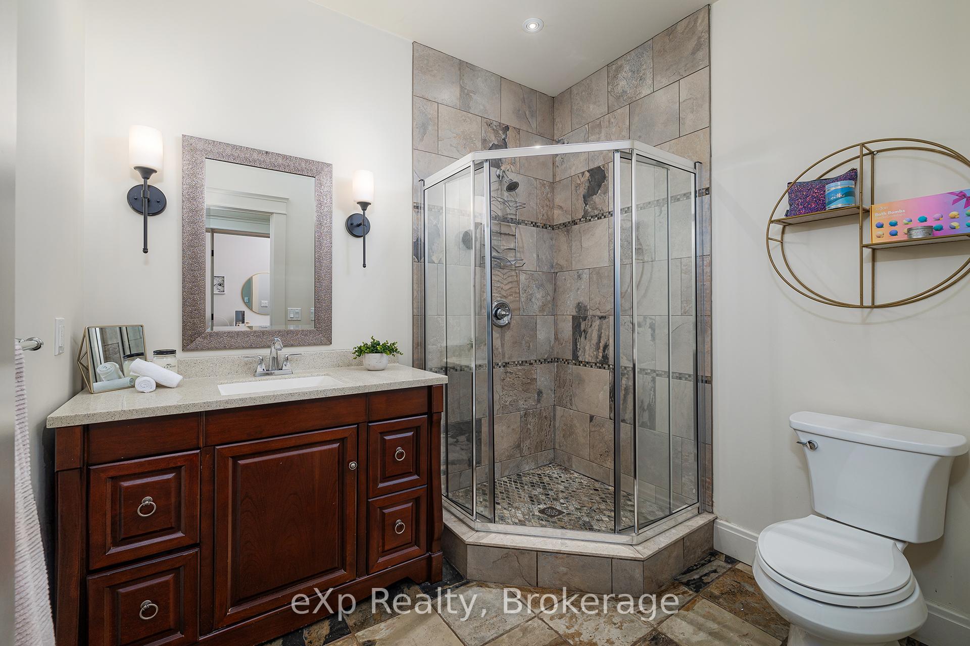 Photo 27 of 880 Wood Drive, North Perth, Listowel — HOMEH