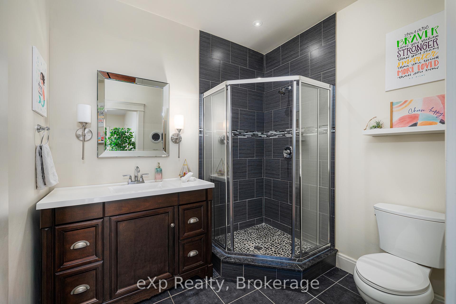 Photo 31 of 880 Wood Drive, North Perth, Listowel — HOMEH
