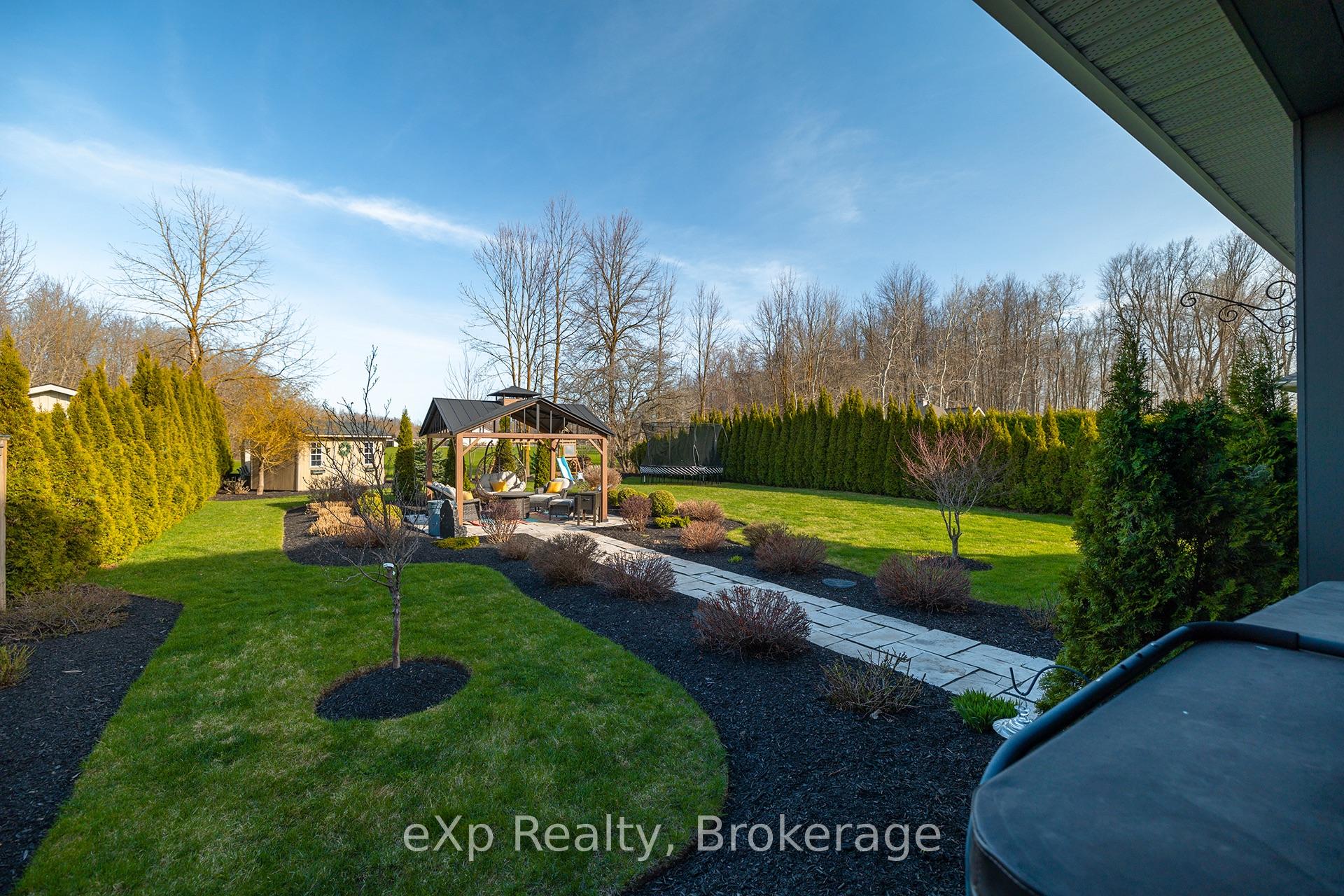 Photo 47 of 880 Wood Drive, North Perth, Listowel — HOMEH