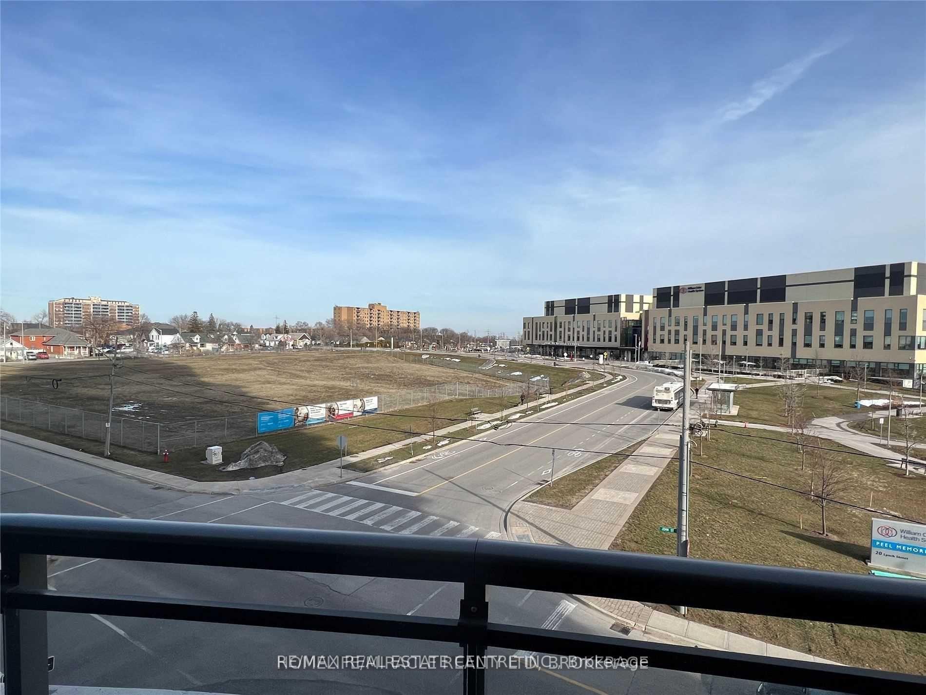 Photo 7 of Unit 302, 15 Lynch Street, Brampton, Queen Street Corridor — HOMEH