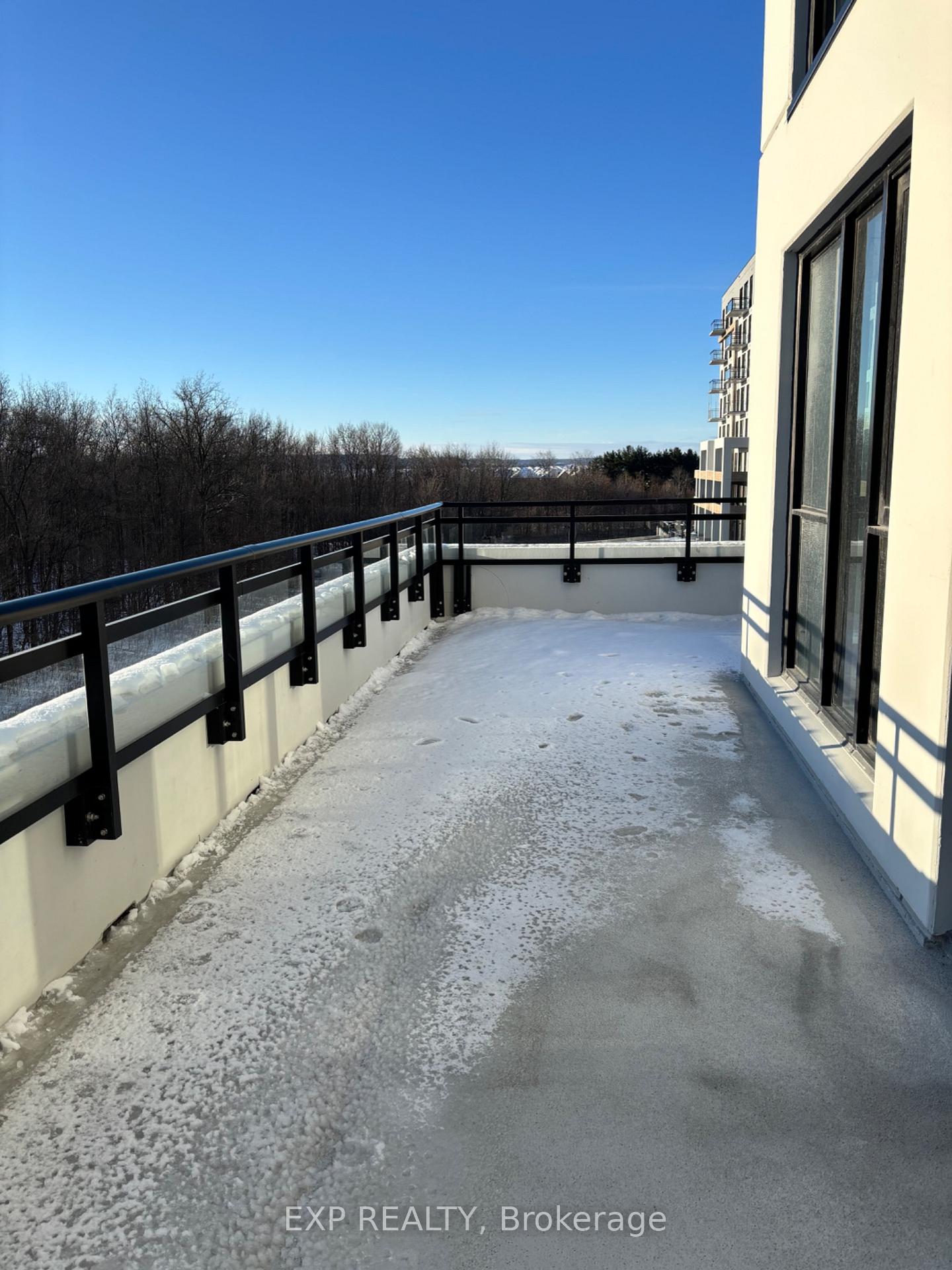 Photo 2 of Unit 302, 750 Whitlock Avenue, Milton, Cobban — HOMEH