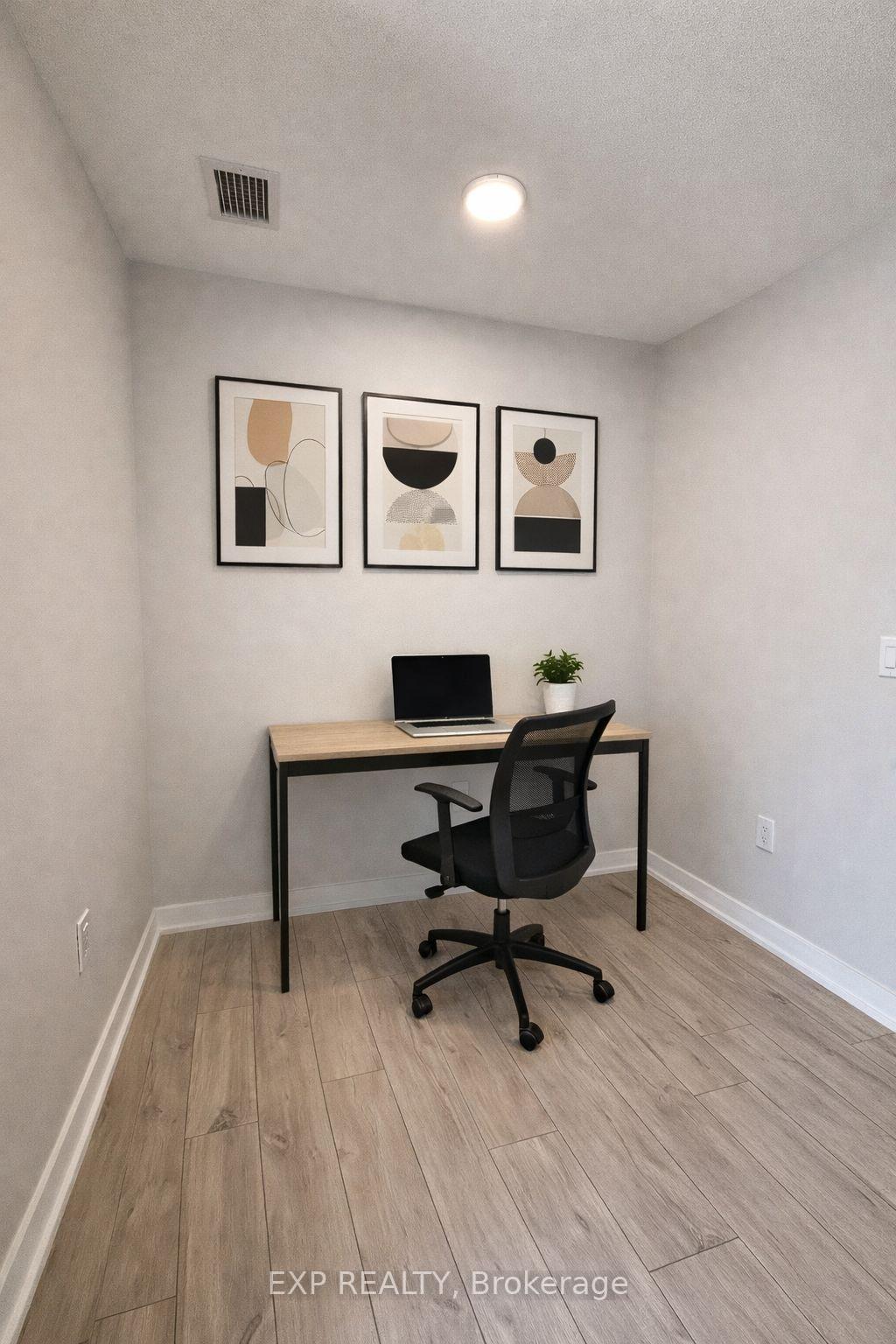 Photo 16 of Unit 302, 750 Whitlock Avenue, Milton, Cobban — HOMEH