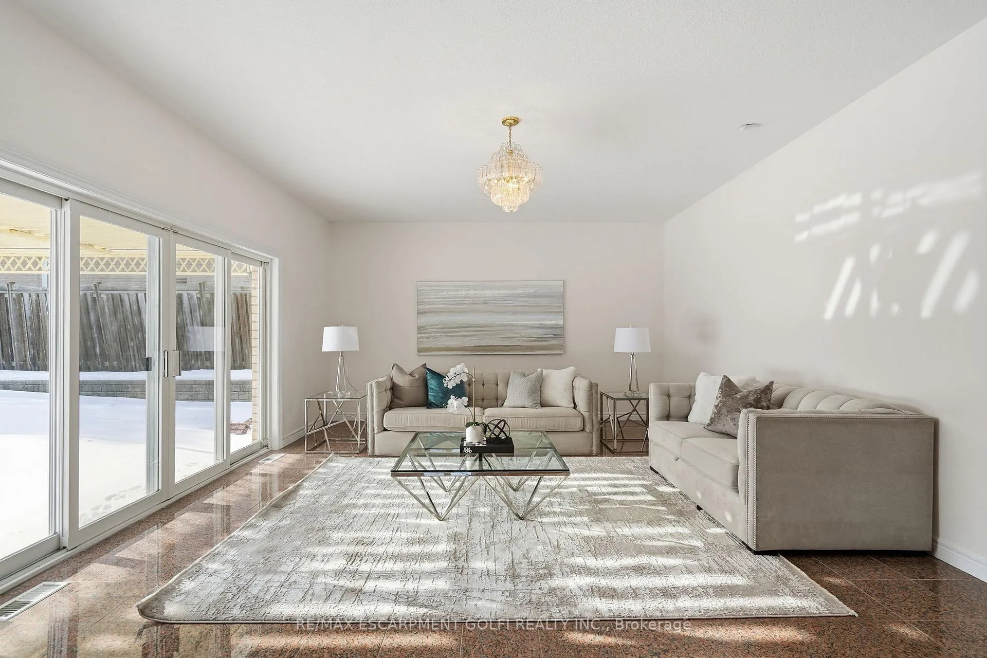 Photo 15 of 593 Rymal Road, Hamilton, Carpenter — HOMEH