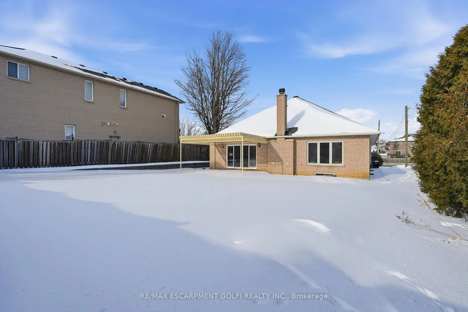 Photo 32 of 593 Rymal Road, Hamilton, Carpenter — HOMEH