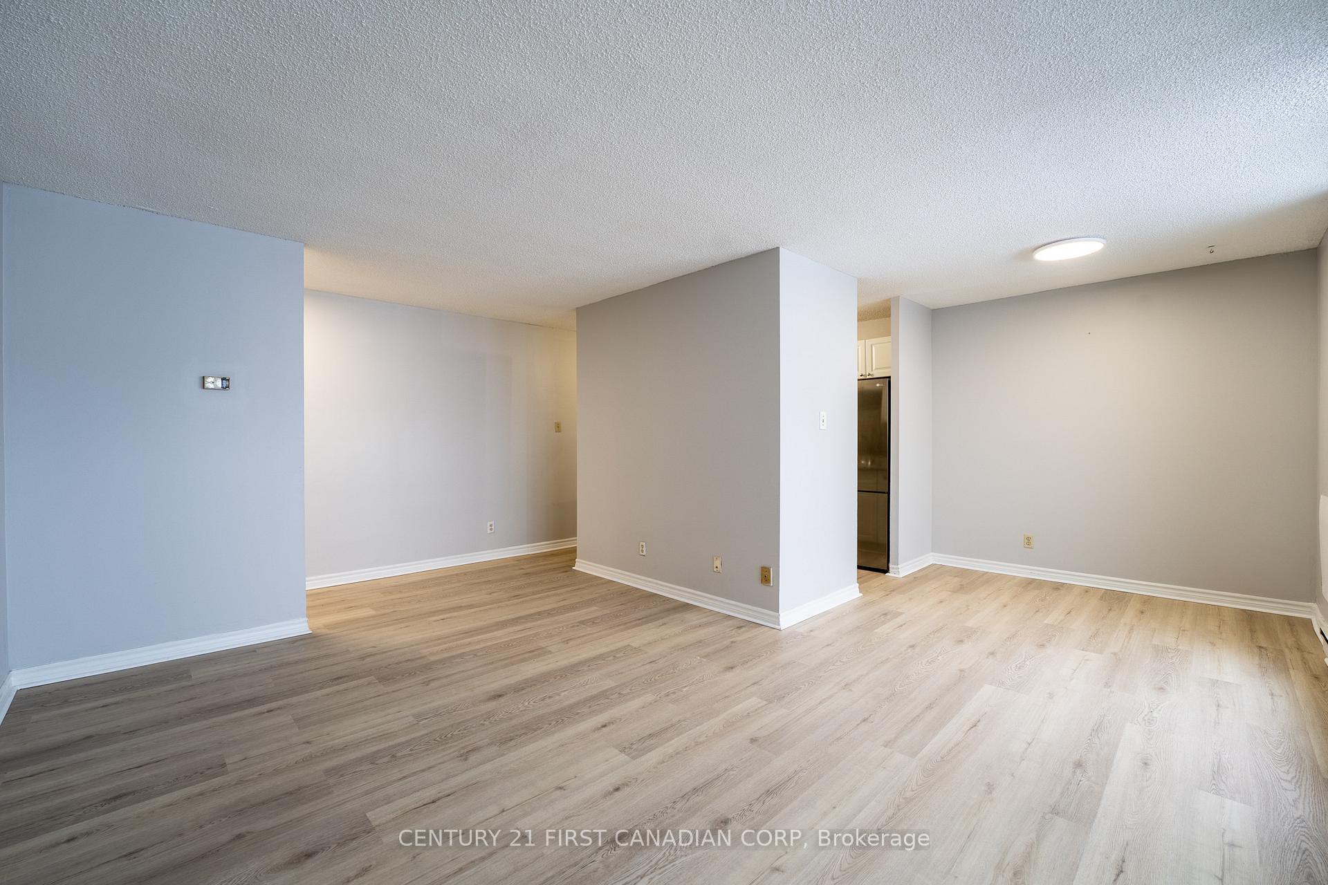 Photo 4 of Unit 1002, 1103 Jalna Boulevard, London, South X — HOMEH