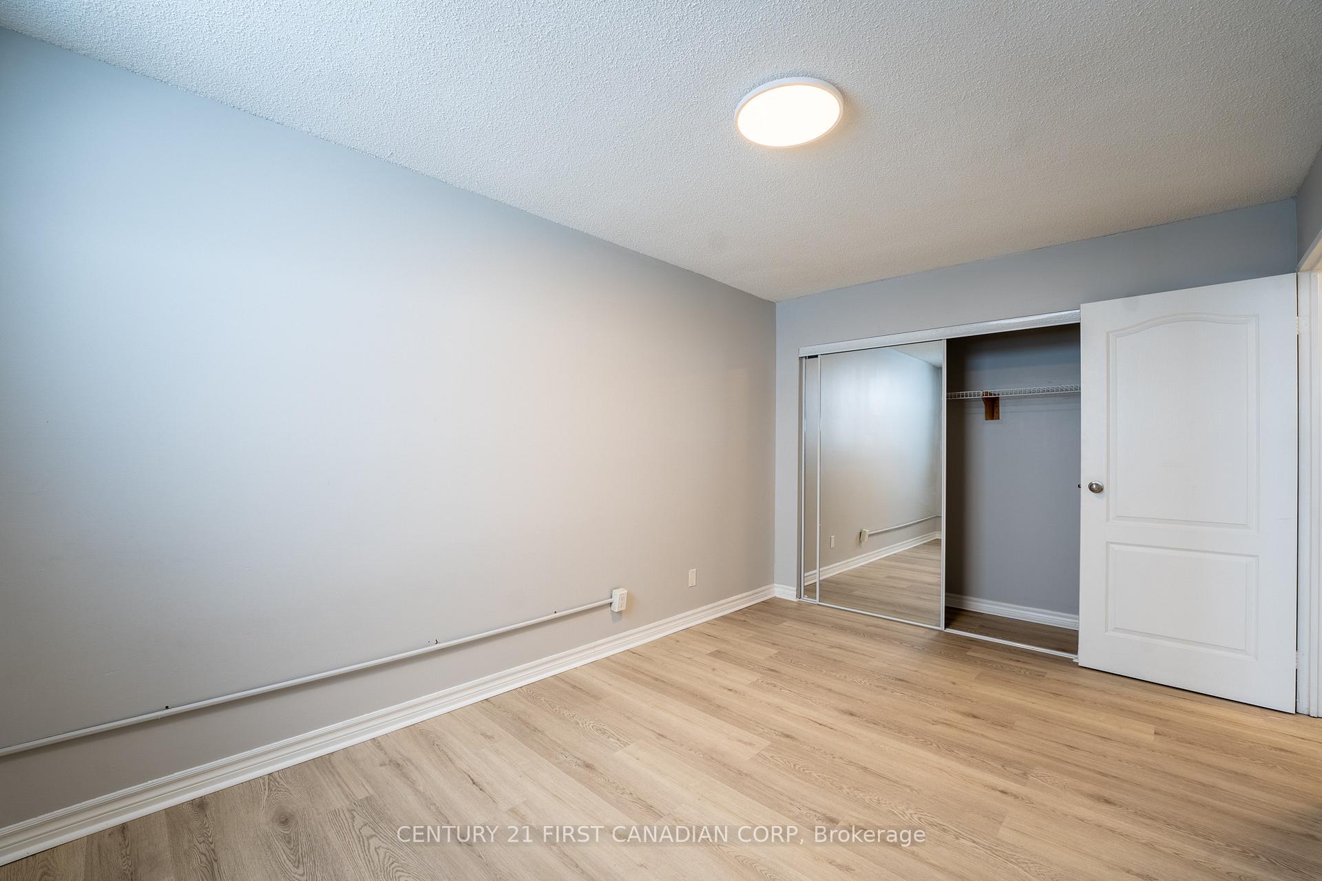 Photo 12 of Unit 1002, 1103 Jalna Boulevard, London, South X — HOMEH