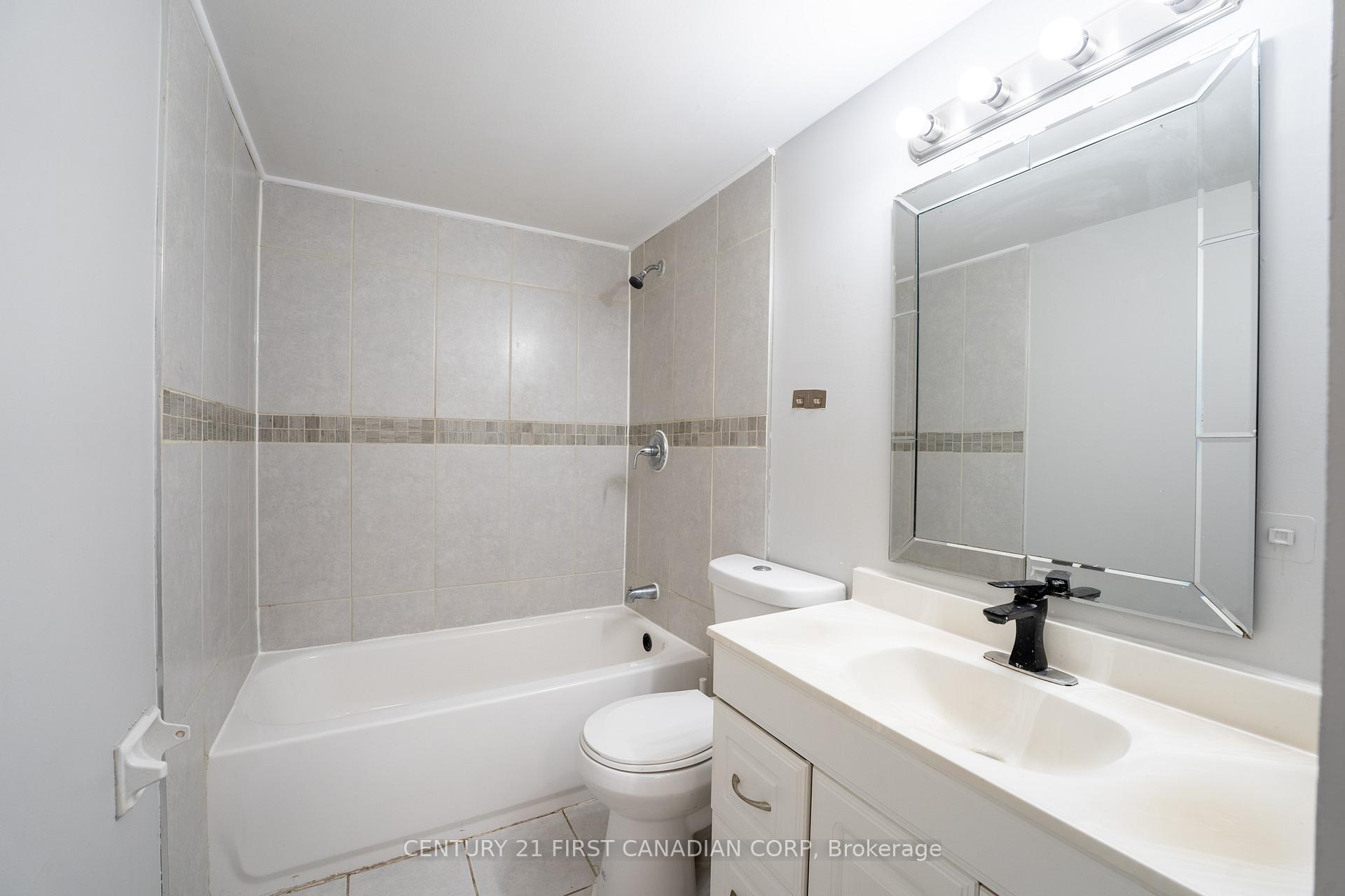 Photo 16 of Unit 1002, 1103 Jalna Boulevard, London, South X — HOMEH