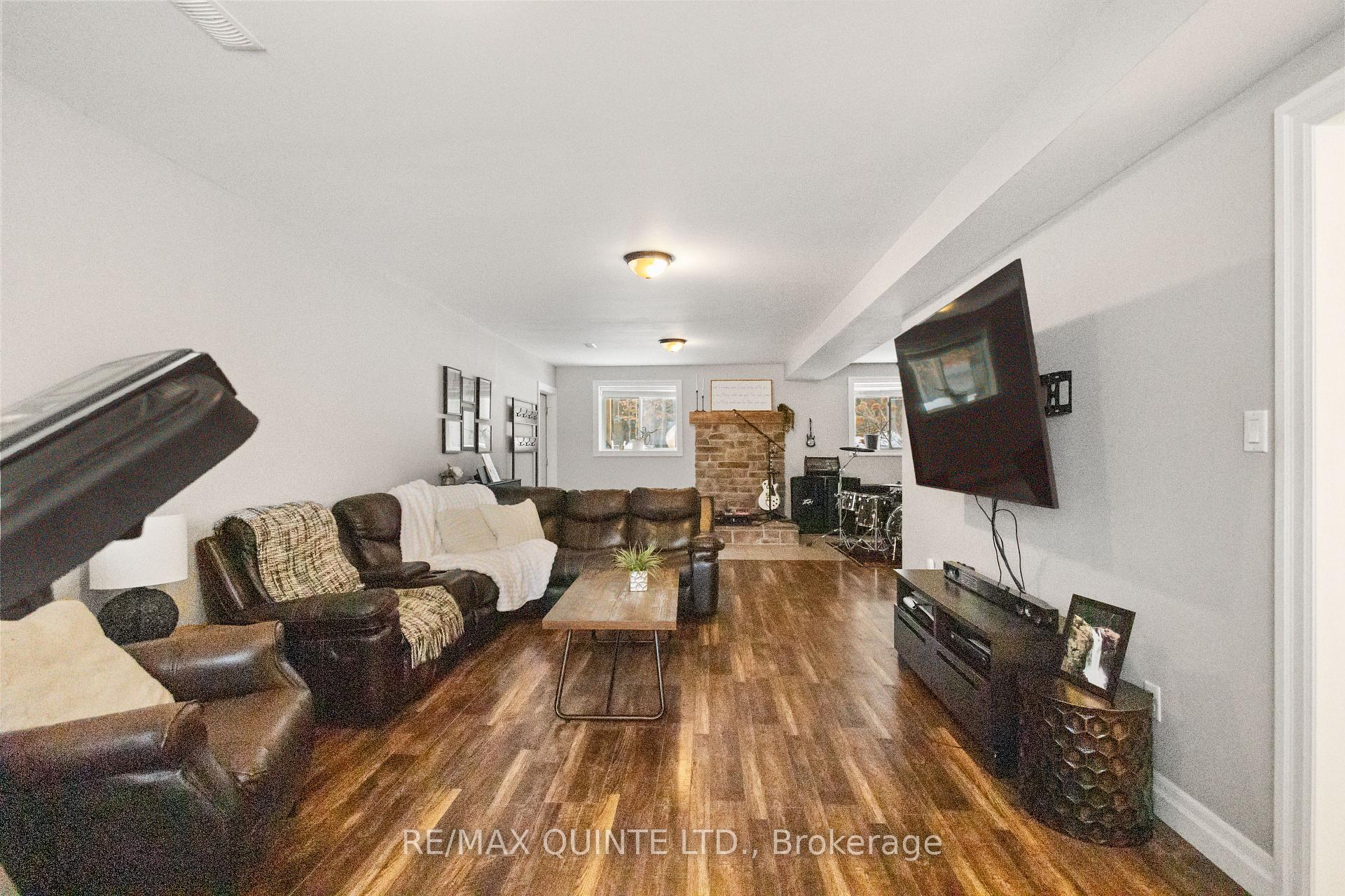Photo 8 of 40 Charles Court, Tweed, Hungerford (Twp) — HOMEH