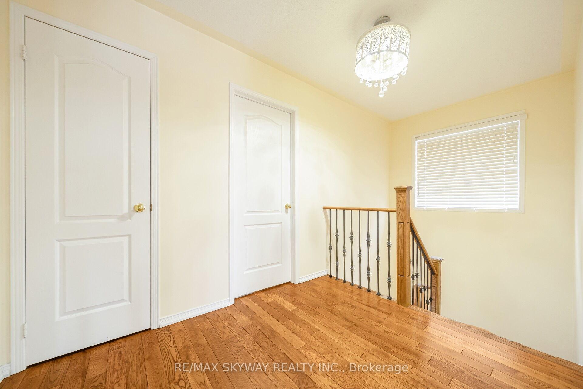 Photo 29 of 8 Hollingsworth Circle, Brampton, Fletcher's Meadow — HOMEH