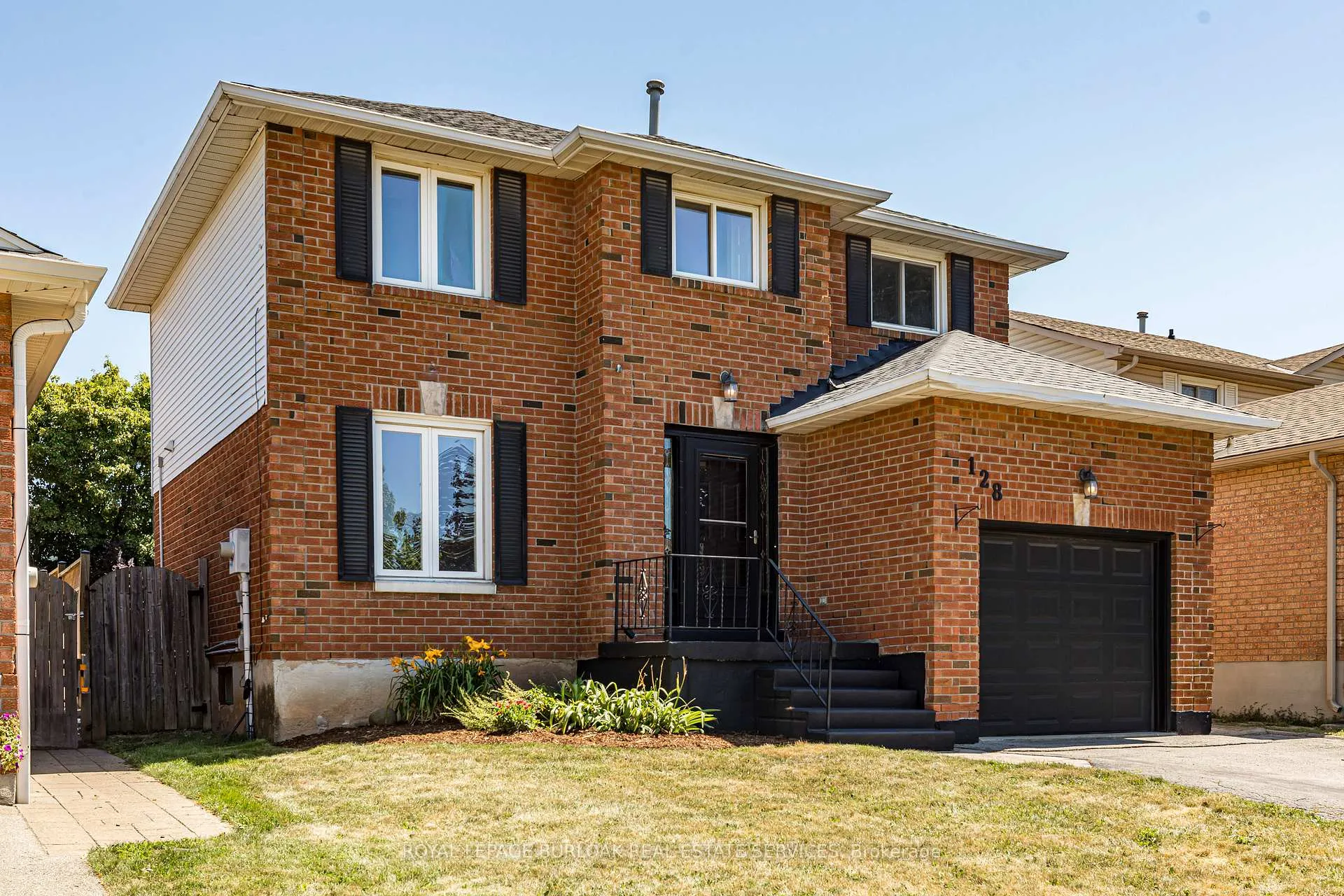 Photo 5 of 128 Brian Boulevard, Hamilton, Waterdown — HOMEH