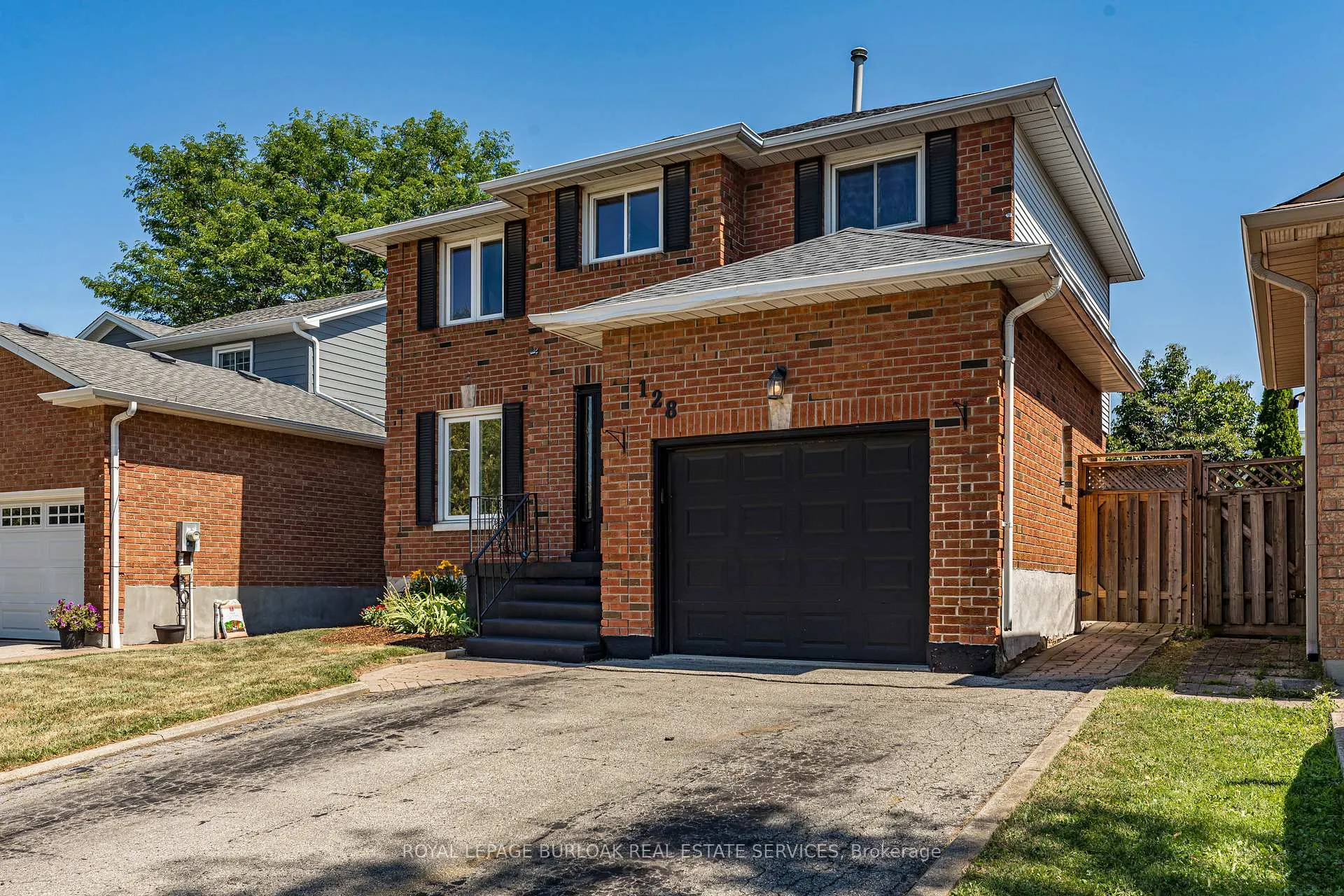 Photo 7 of 128 Brian Boulevard, Hamilton, Waterdown — HOMEH