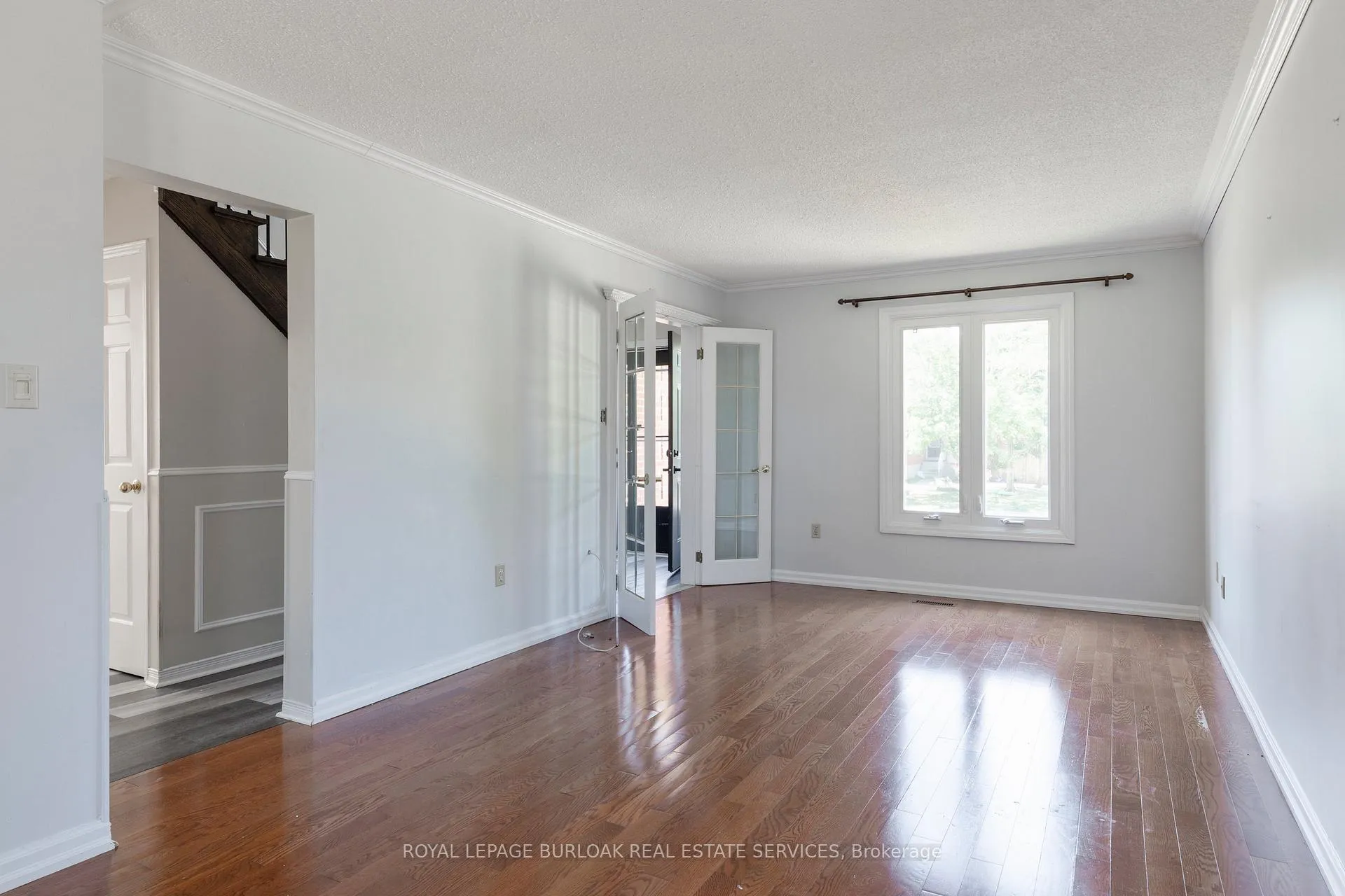 Photo 45 of 128 Brian Boulevard, Hamilton, Waterdown — HOMEH