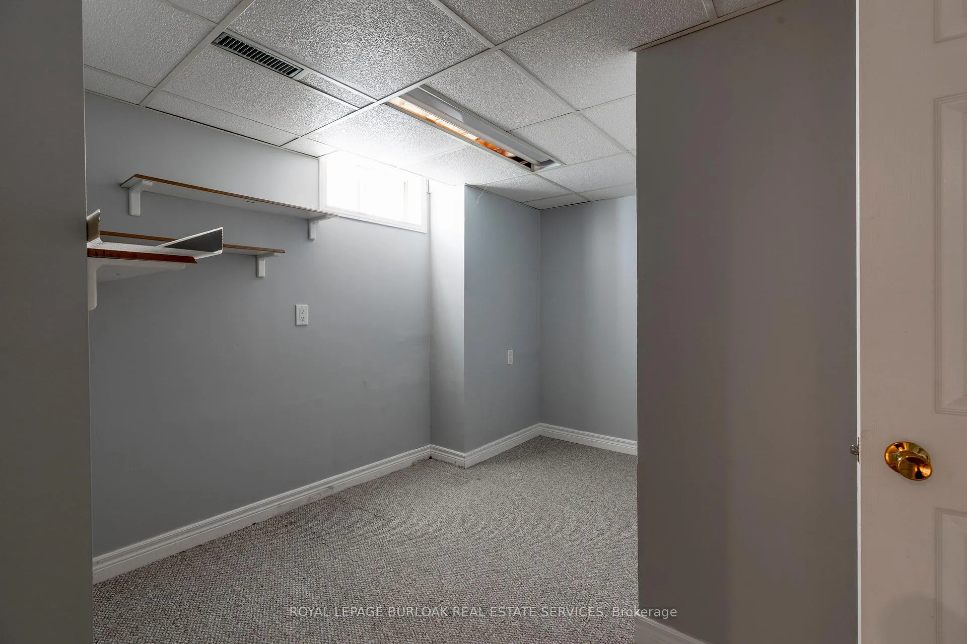 Photo 178 of 128 Brian Boulevard, Hamilton, Waterdown — HOMEH