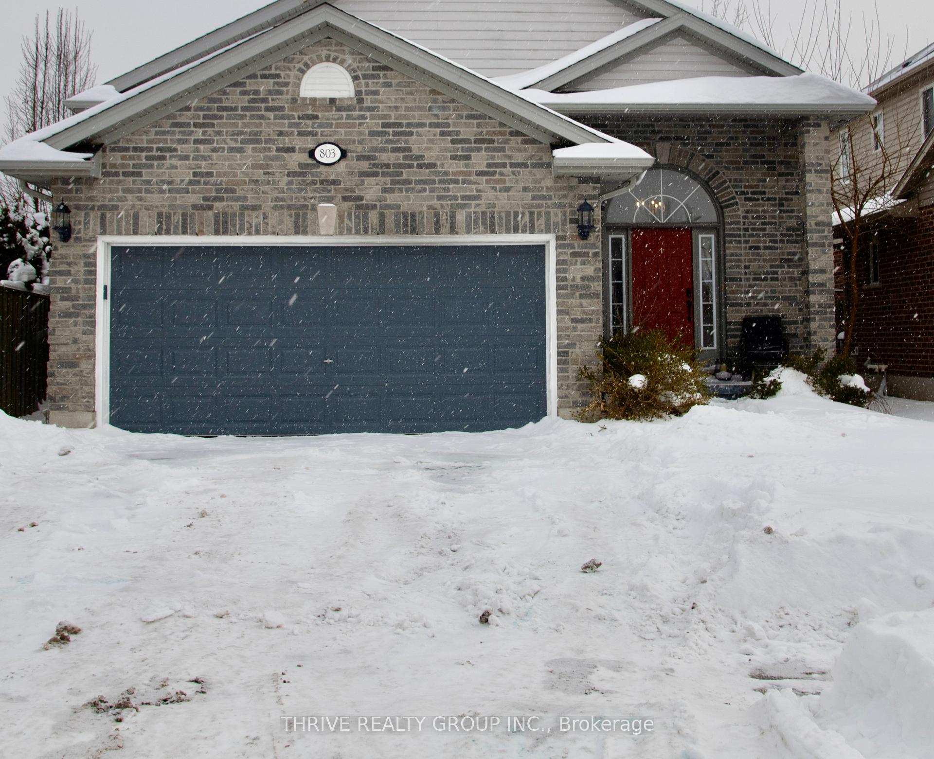 Front of 803 Wild Rose Lane