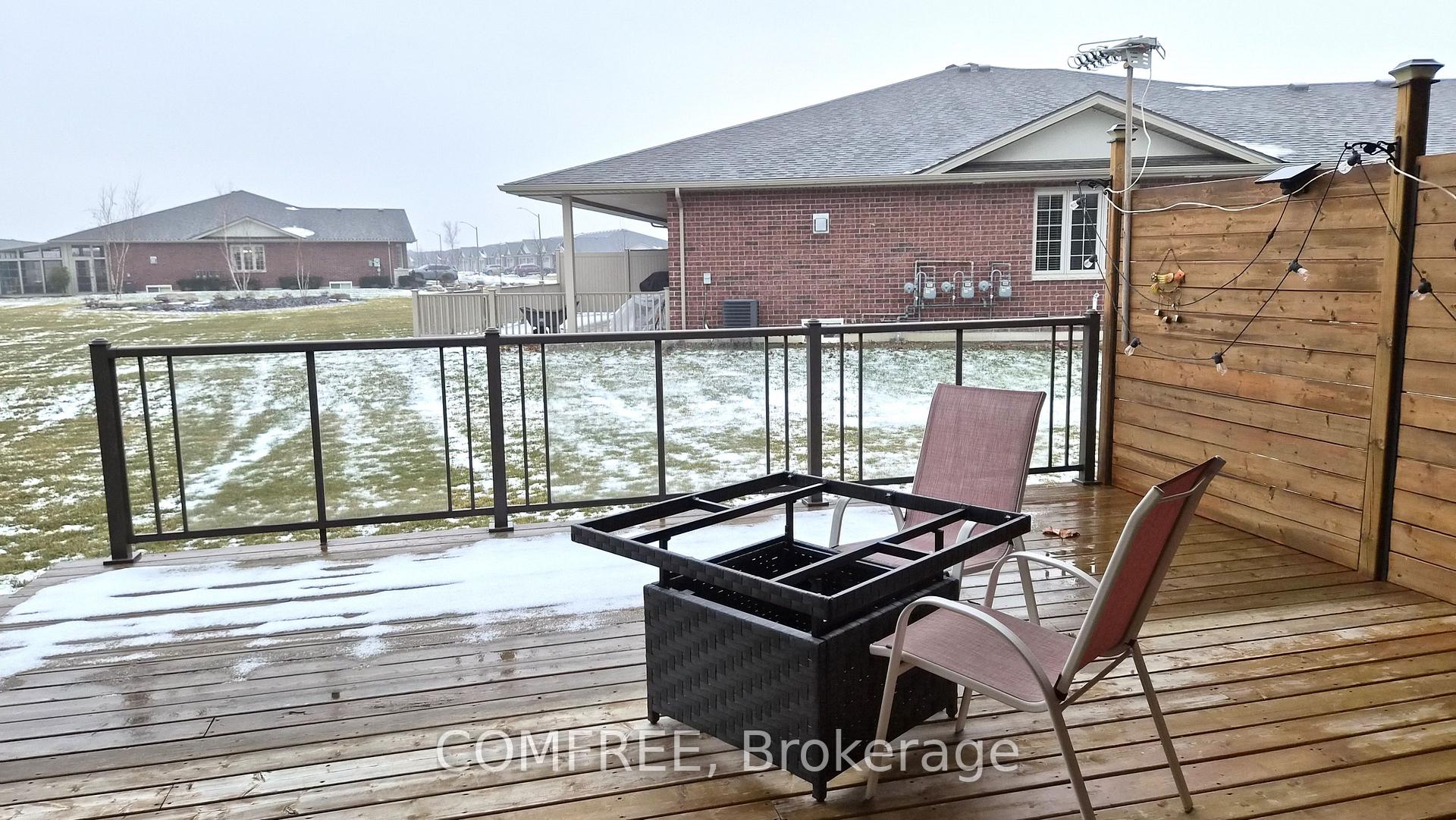 Photo 2 of 10219 Beverly Glen Street, Windsor — HOMEH