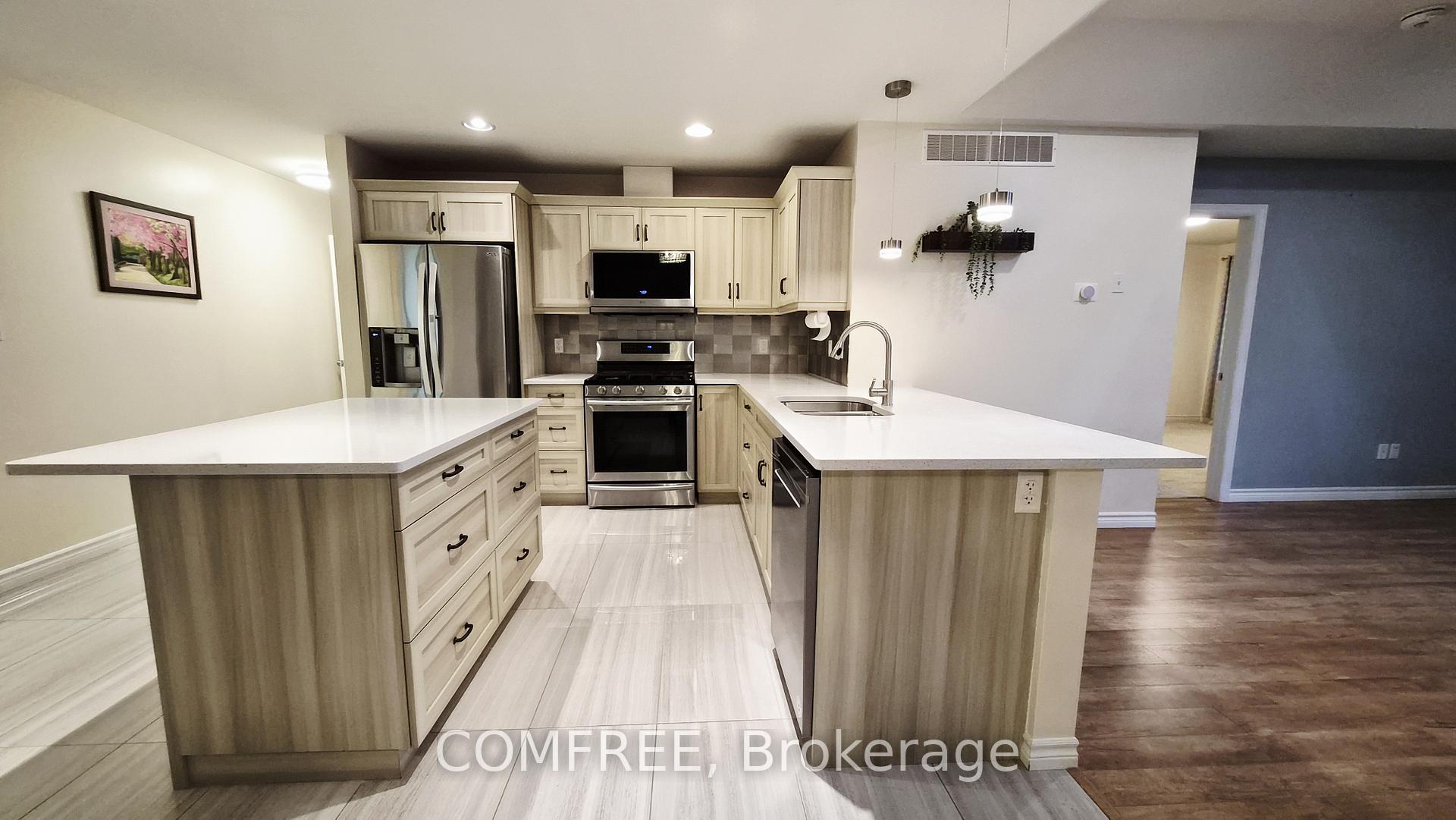 Photo 4 of 10219 Beverly Glen Street, Windsor — HOMEH