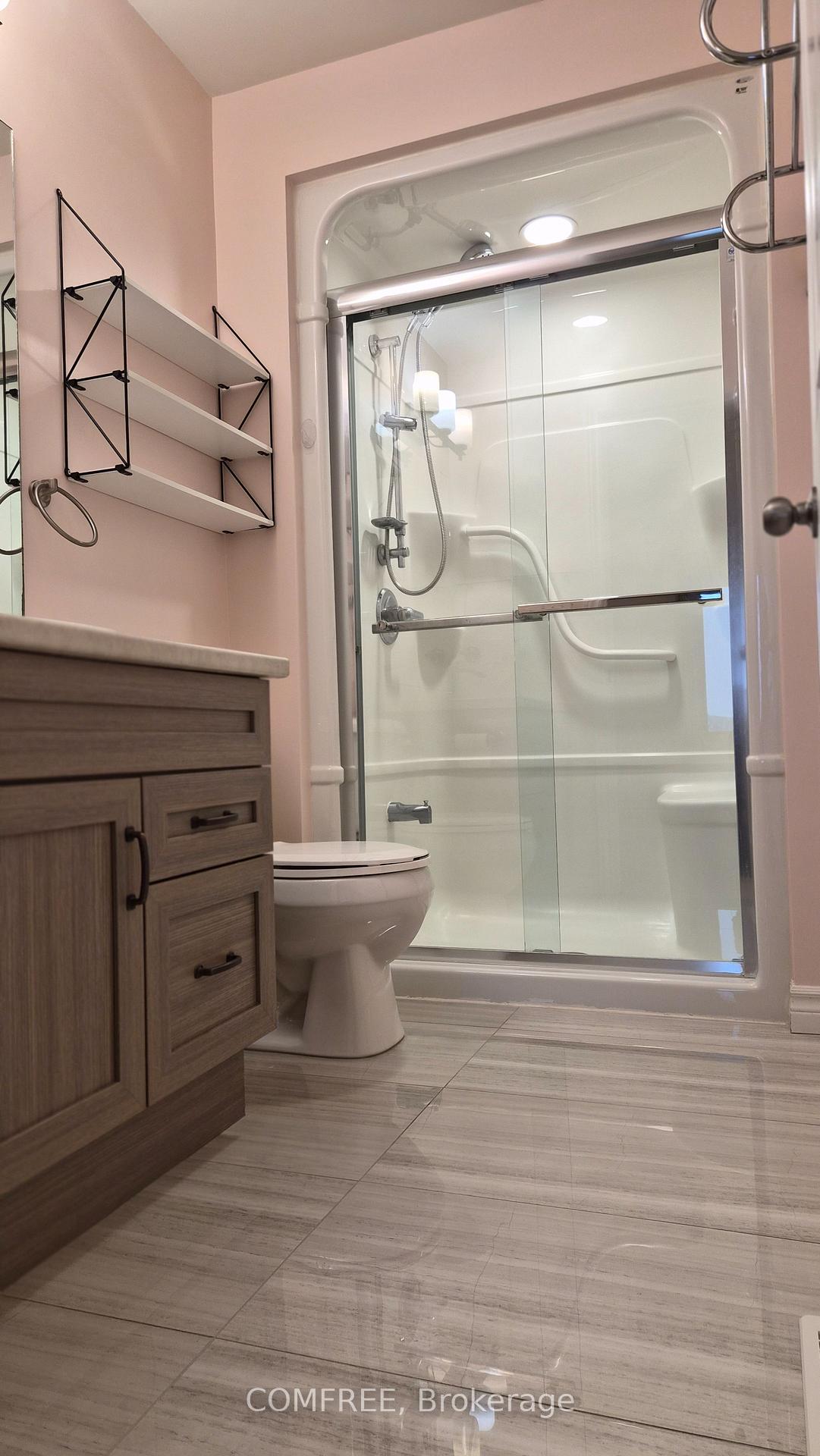 Photo 6 of 10219 Beverly Glen Street, Windsor — HOMEH
