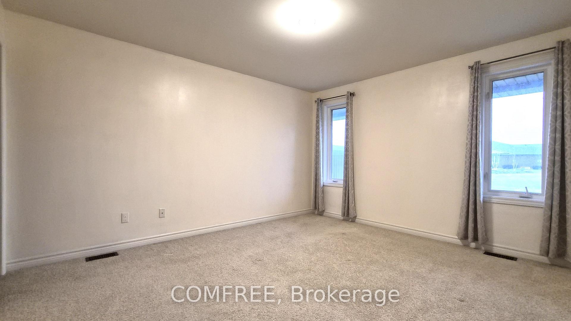 Photo 9 of 10219 Beverly Glen Street, Windsor — HOMEH