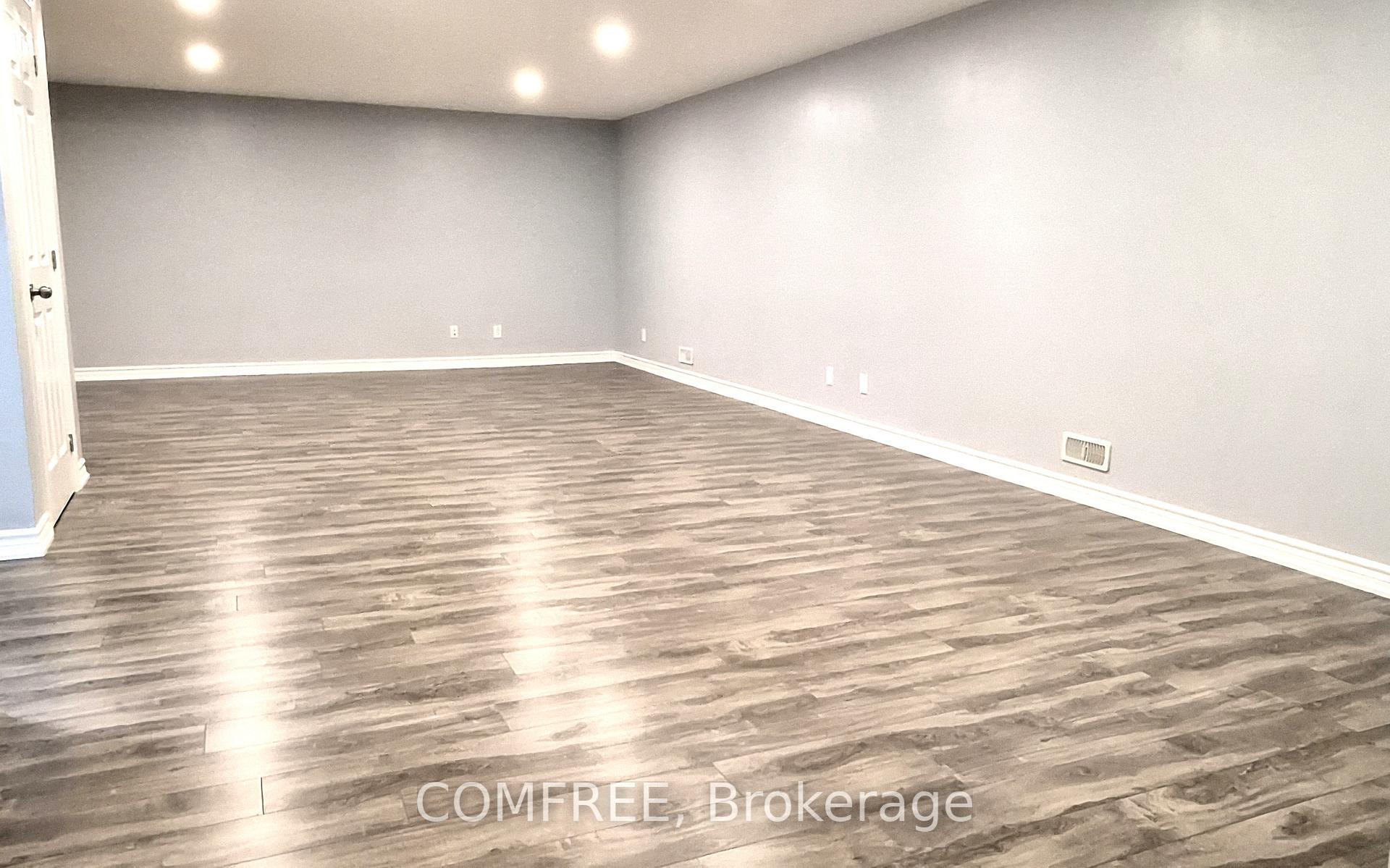 Photo 22 of 10219 Beverly Glen Street, Windsor — HOMEH
