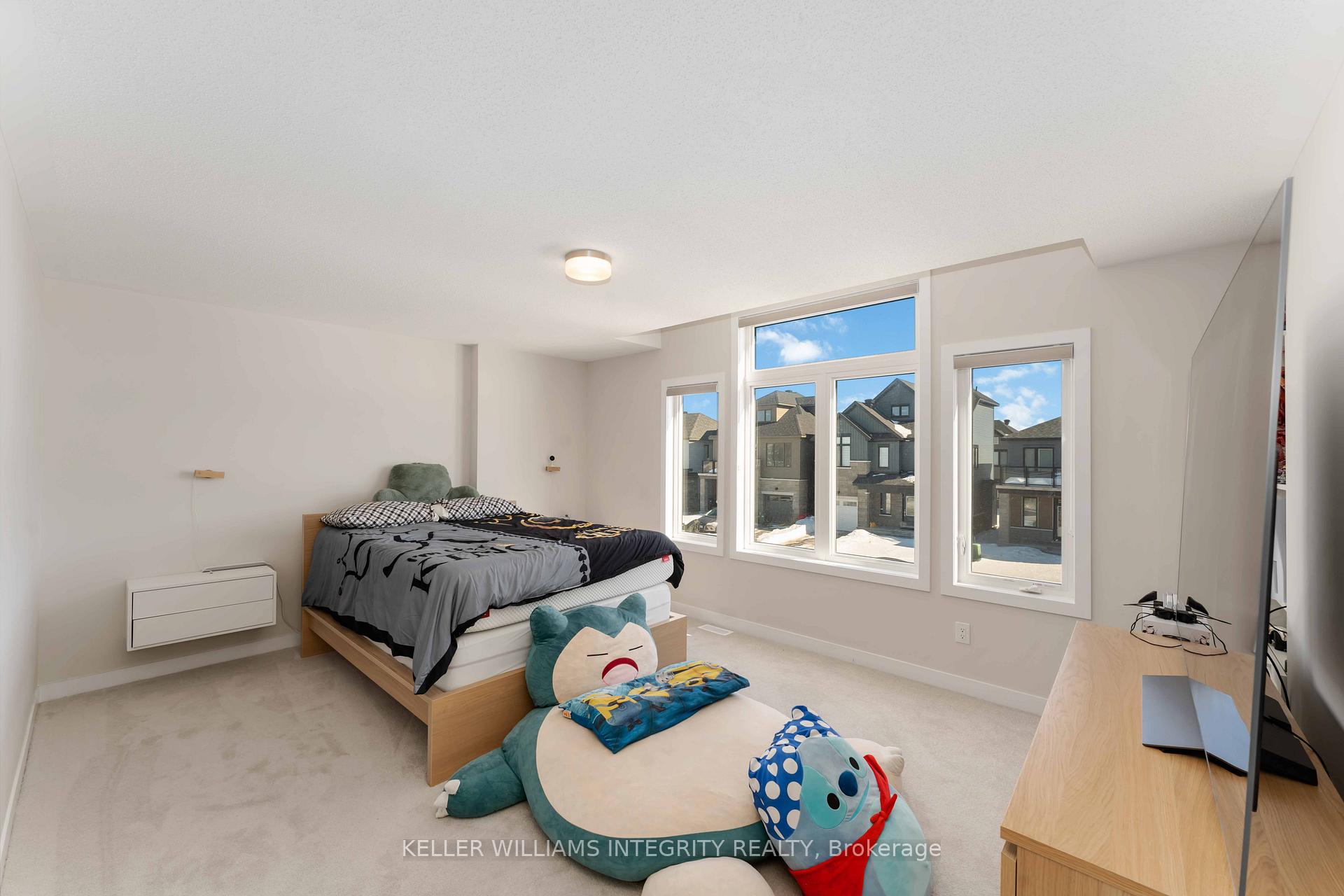 Photo 17 of 216 Conservancy Drive, Ottawa, Barrhaven - Heritage Park — HOMEH