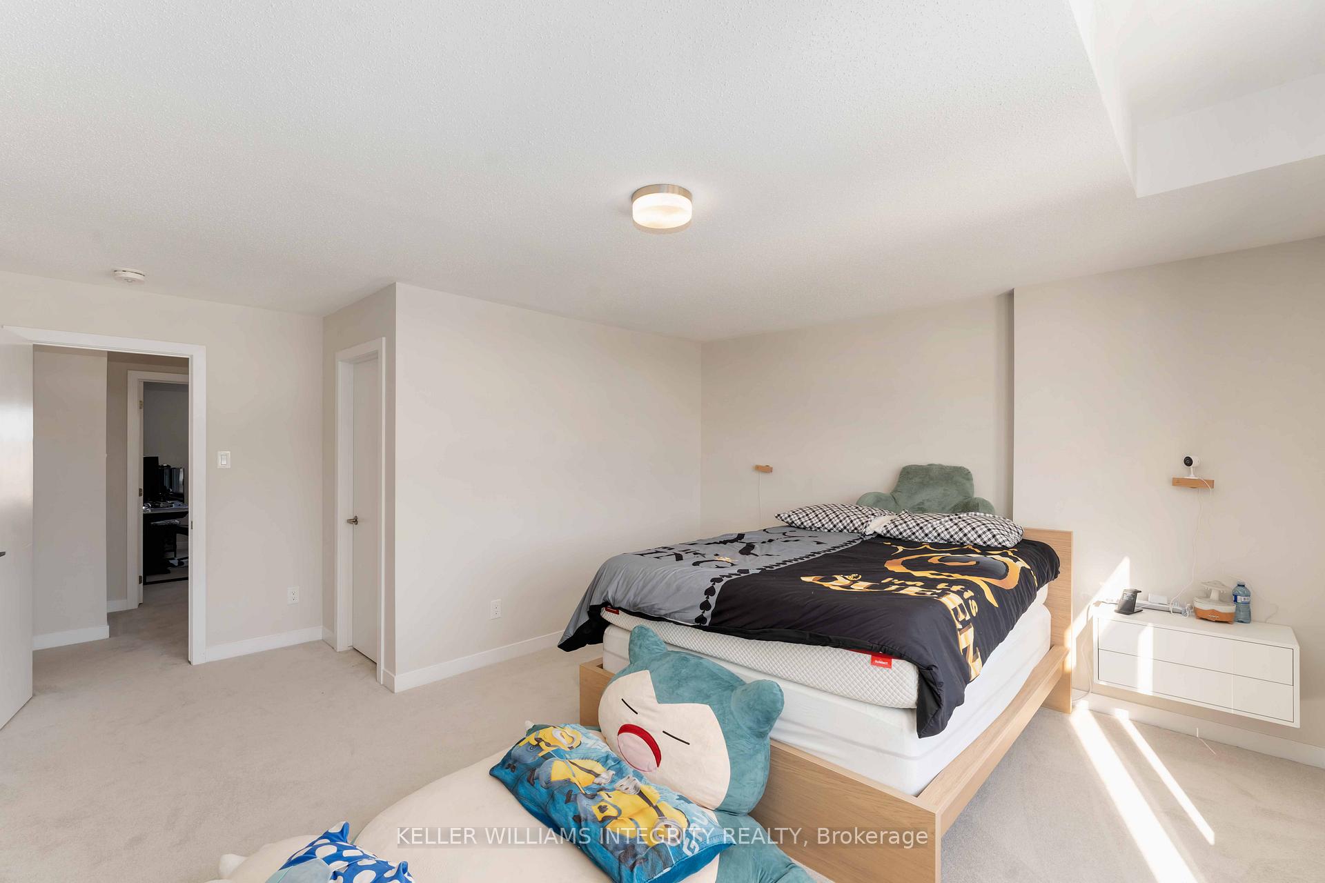 Photo 19 of 216 Conservancy Drive, Ottawa, Barrhaven - Heritage Park — HOMEH